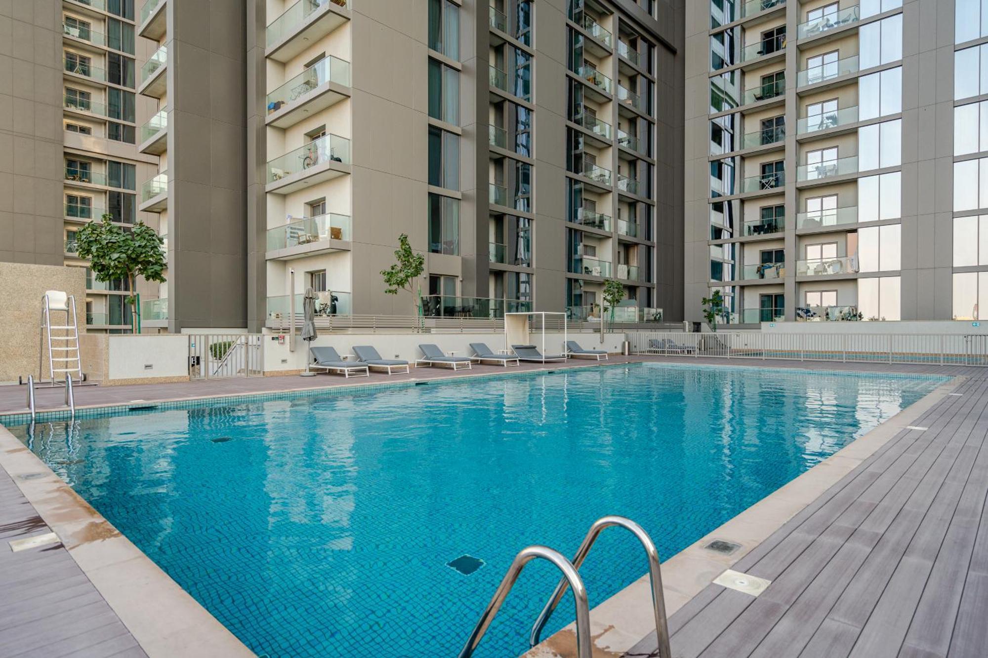 Panoramic 1br I Luxury Apartment Dubai