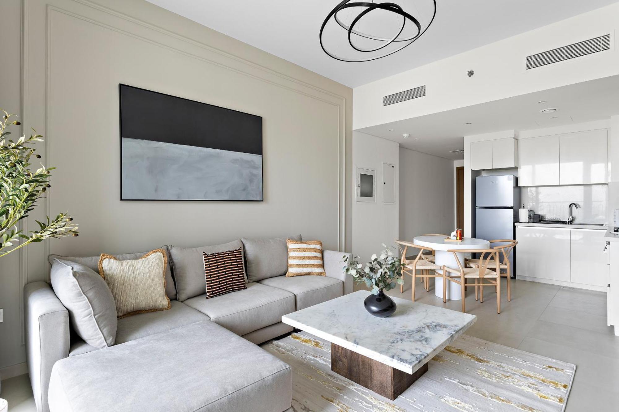Silkhaus Luxurious 1bdr In New Tower With Pool & Gym Apartment Dubai