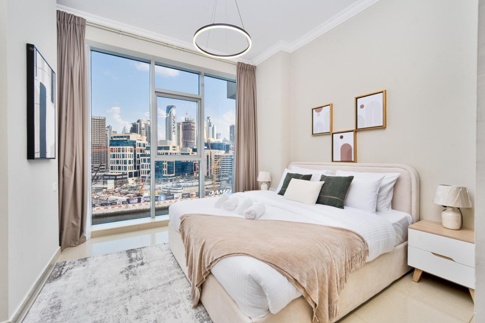 1br Stunning Canal & Burj View, Luxury At Fairview Residency * Dubai
