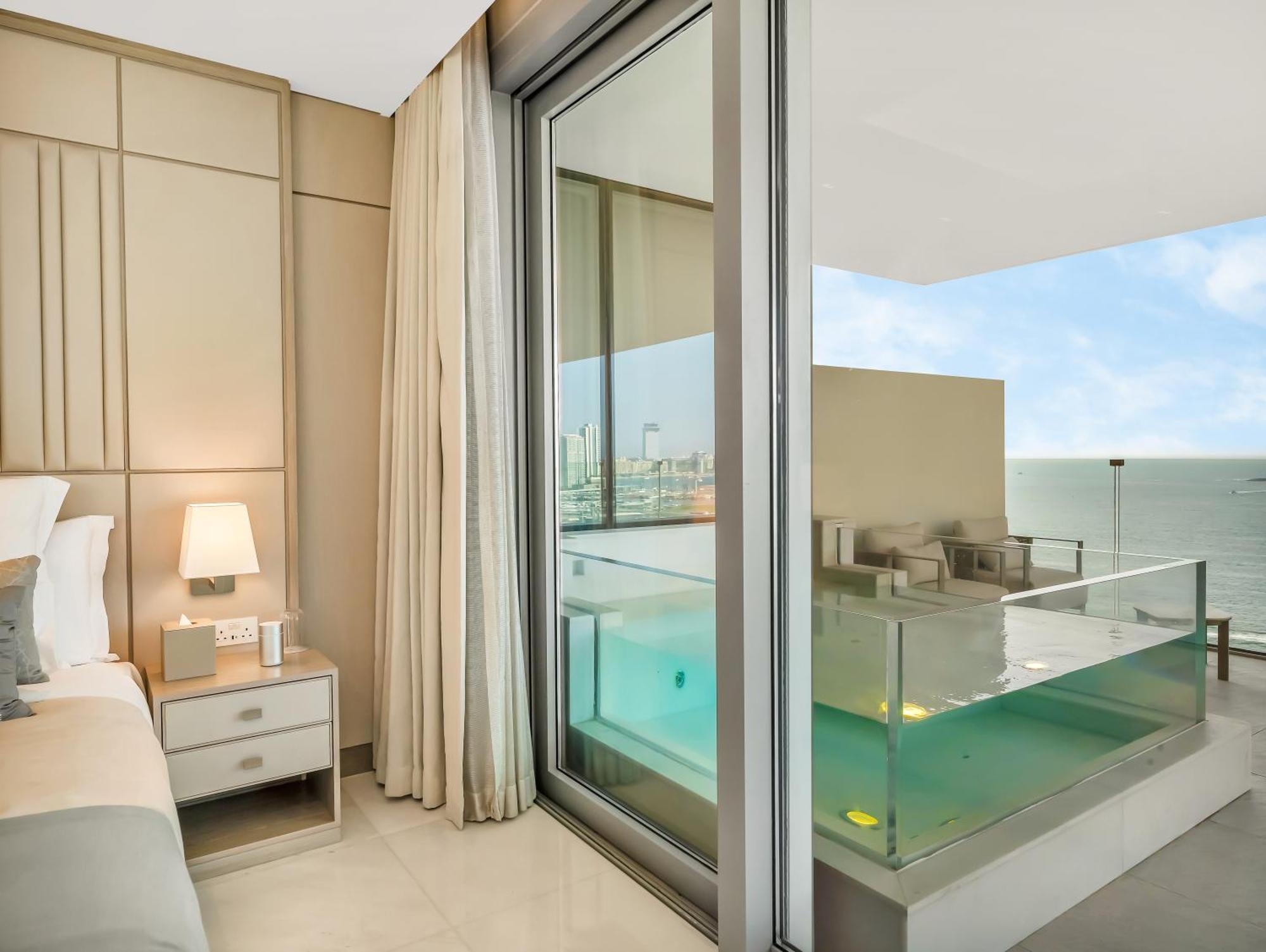Wonderfulstay At Five Luxe Jbr - Palm And Eye View - Private Hot Tub - Brand New Luxury Apartment
