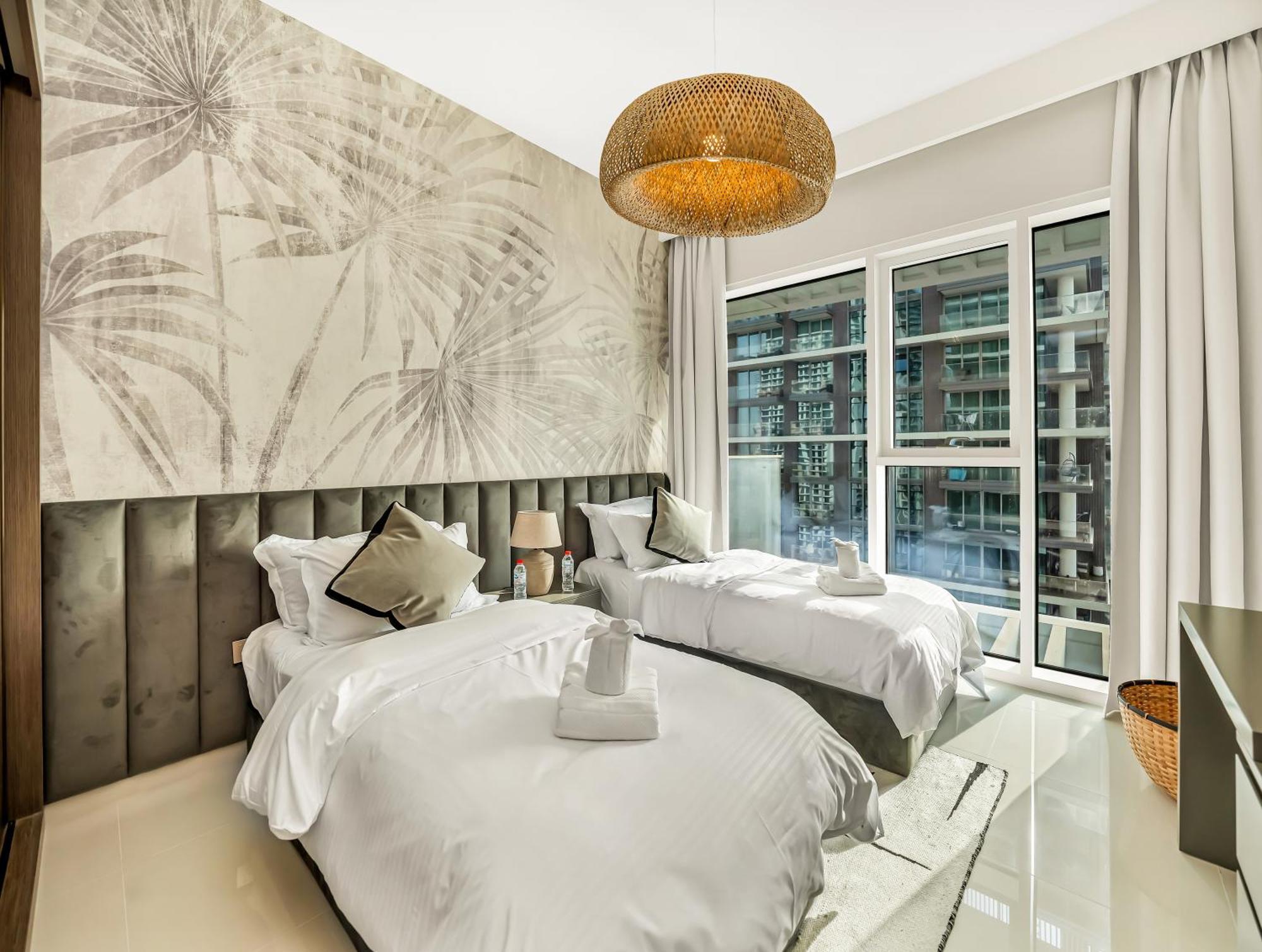 Ultra-luxury 2 Bedroom Beachfront Escape With Sea Views Apartment Dubai