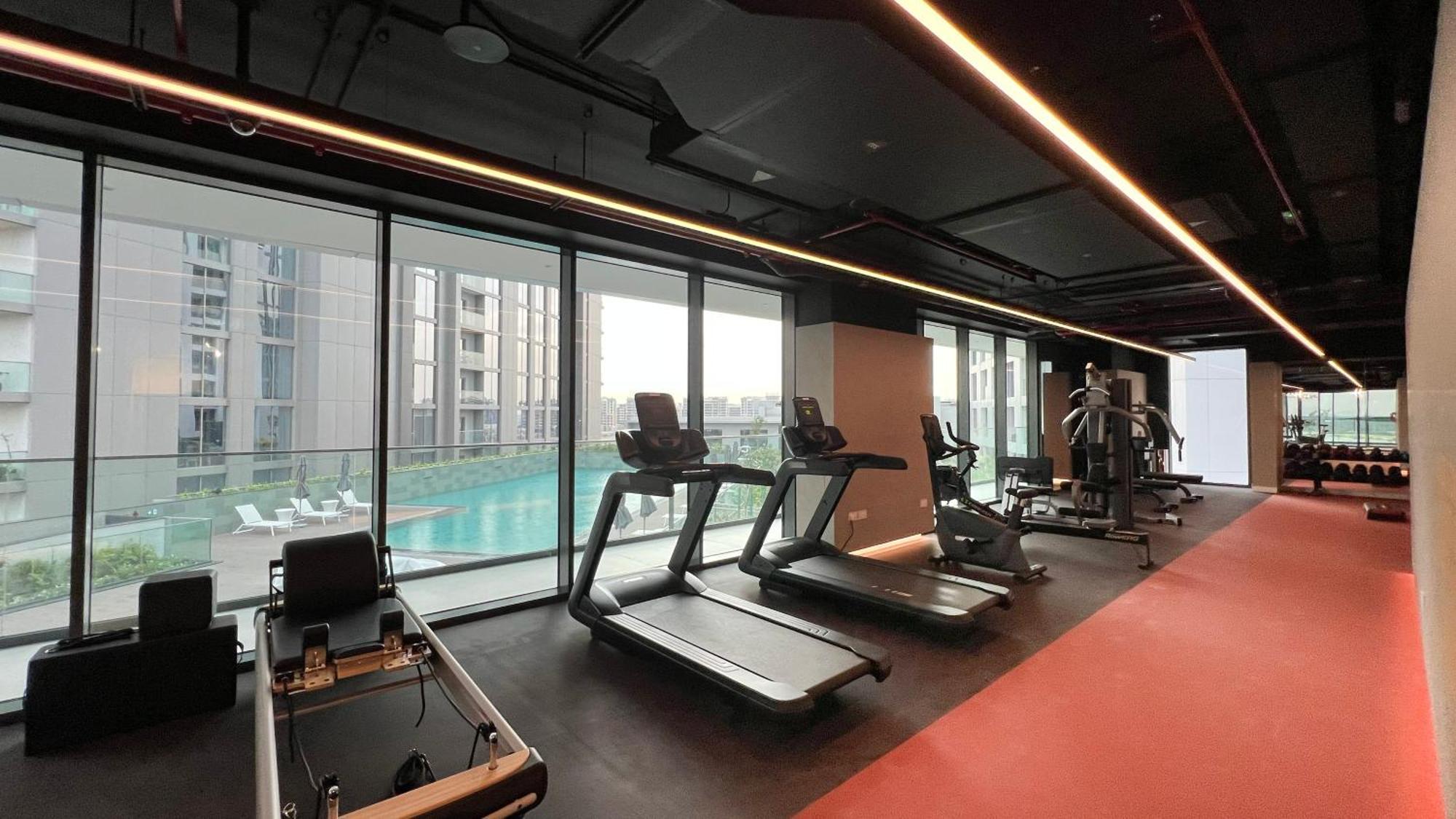 Chic 2br Creek Vista, Near Downtown, Burj Khalifa And Mall *