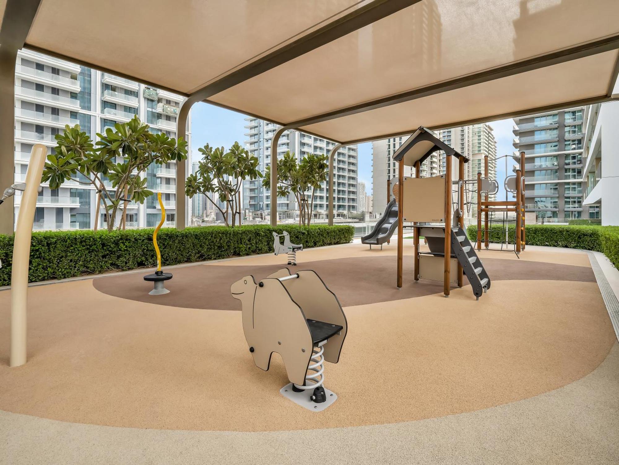 Ultra-luxury 2 Bedroom Beachfront Escape With Sea Views Apartment *
