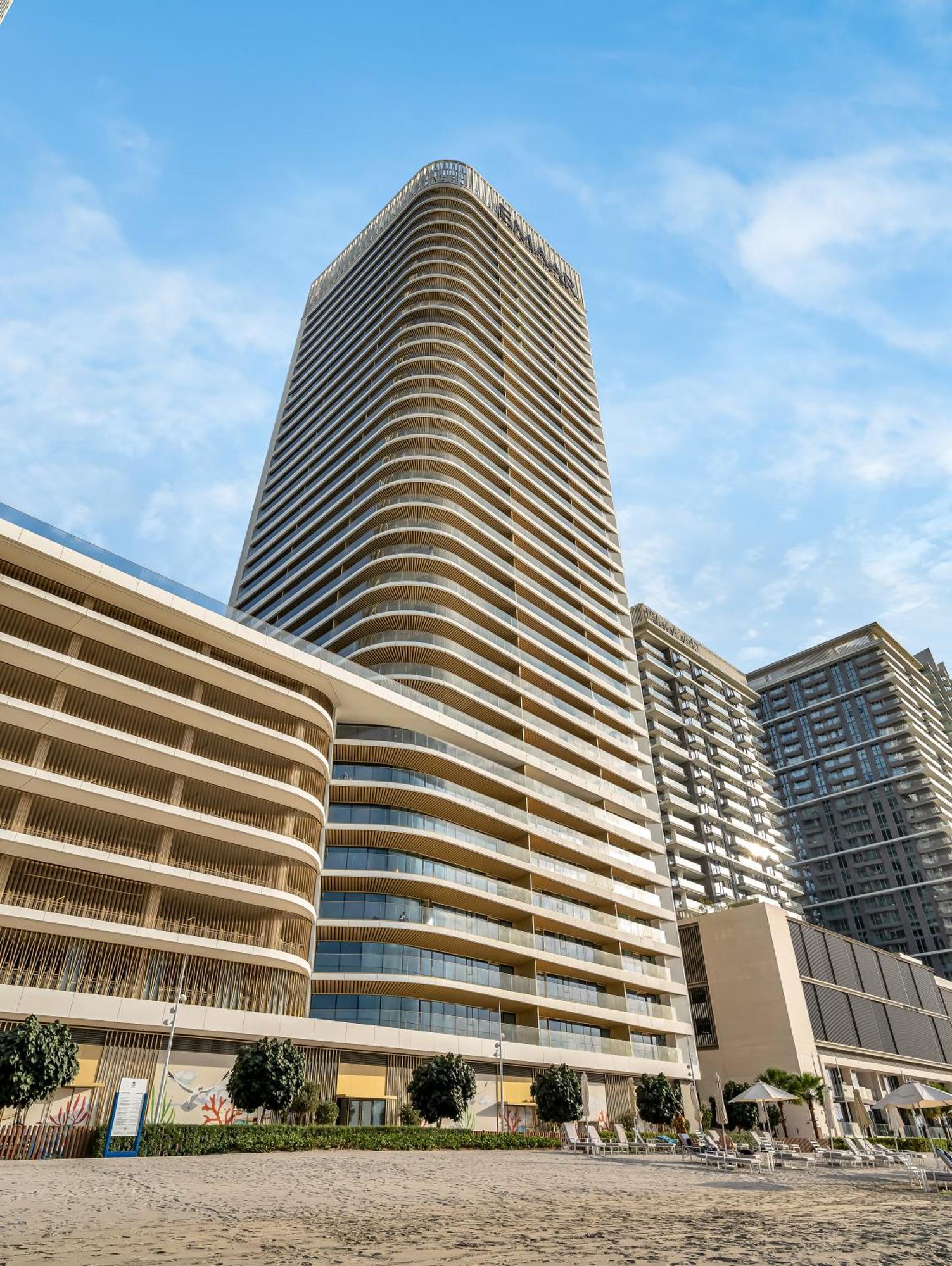 Ultra-luxury 2 Bedroom Beachfront Escape With Sea Views Apartment