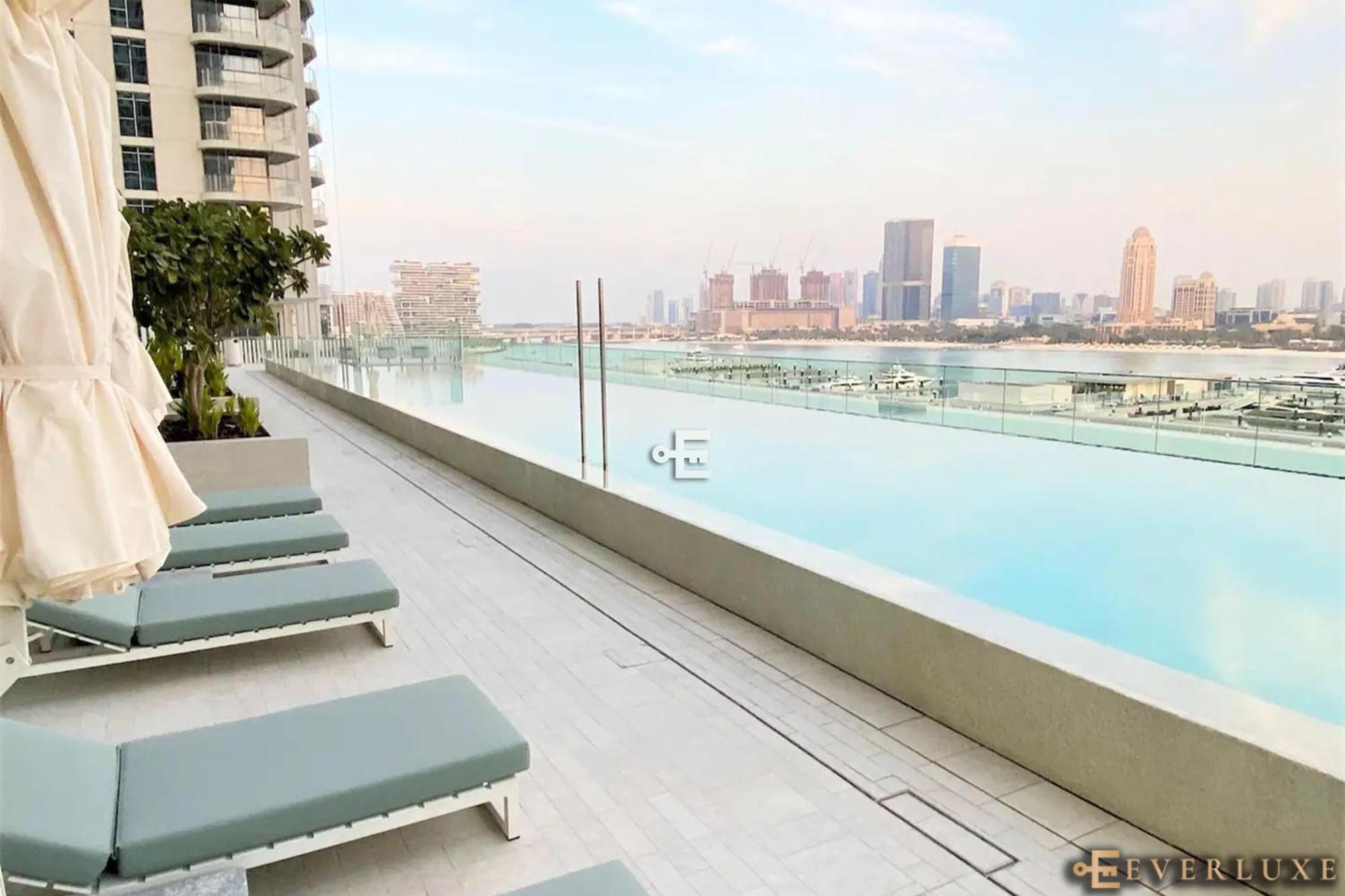 Breathtaking 1 Bed Palm View * Dubai