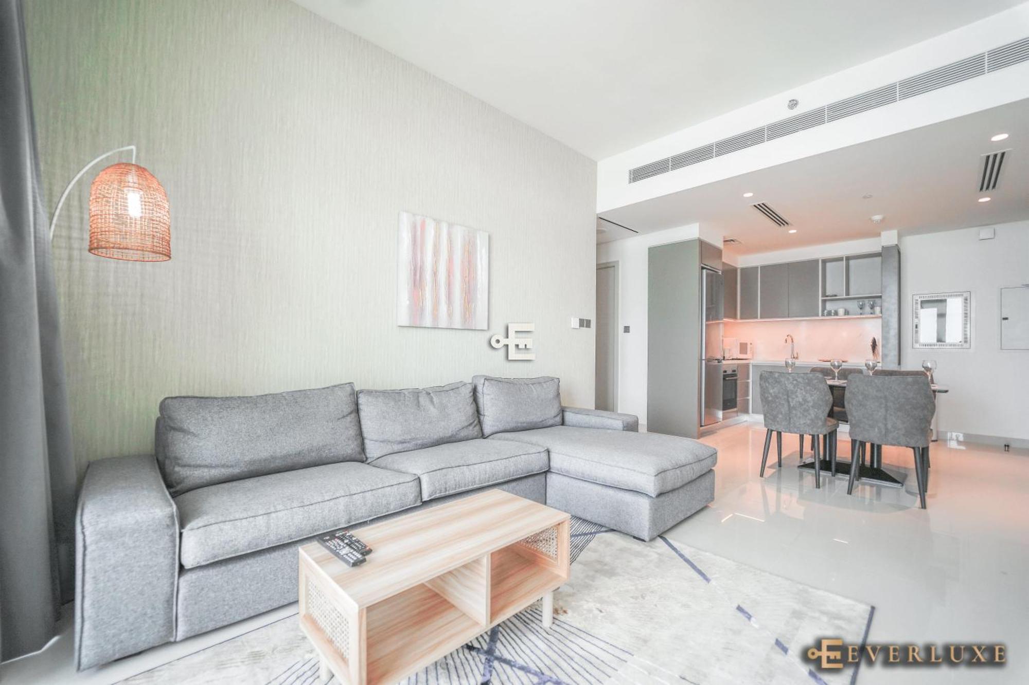 Breathtaking 1 Bed Palm View * Dubai