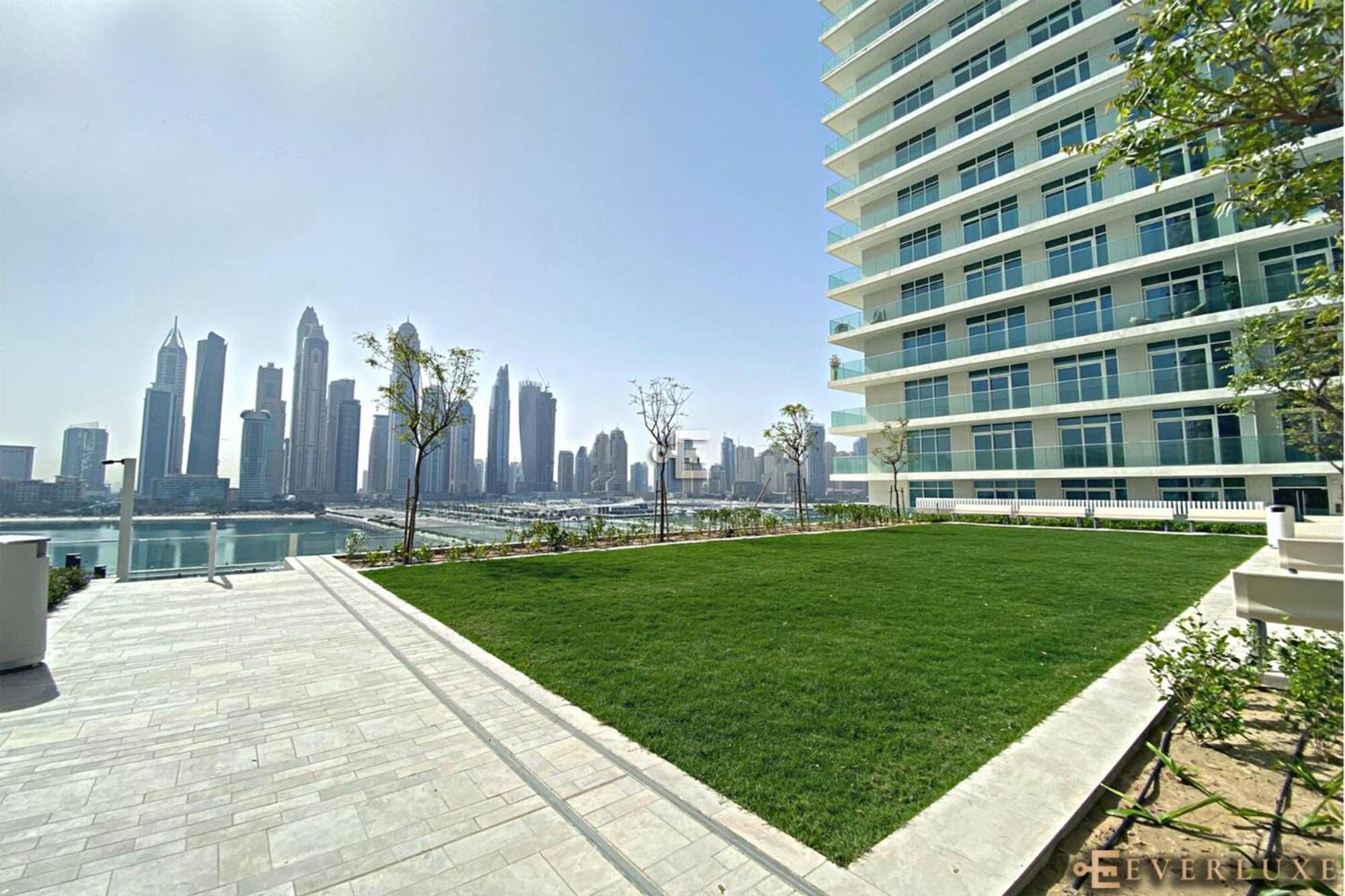 Apartment Breathtaking 1 Bed Palm View
