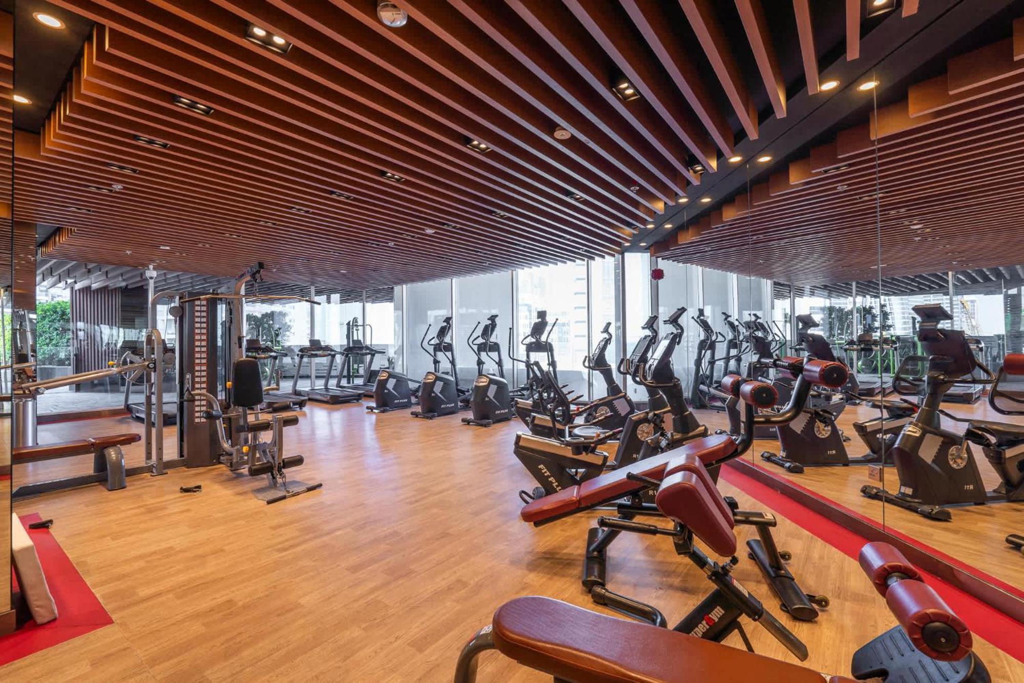 Dazzling 1 Bedroom In Golf With Stunning View Apartment Dubai