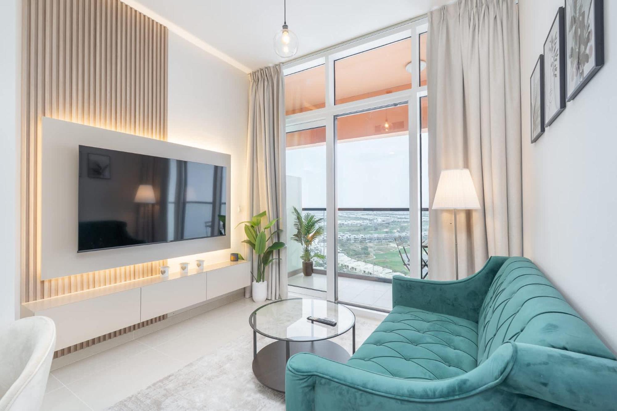 Dazzling 1 Bedroom In Golf With Stunning View * Dubai