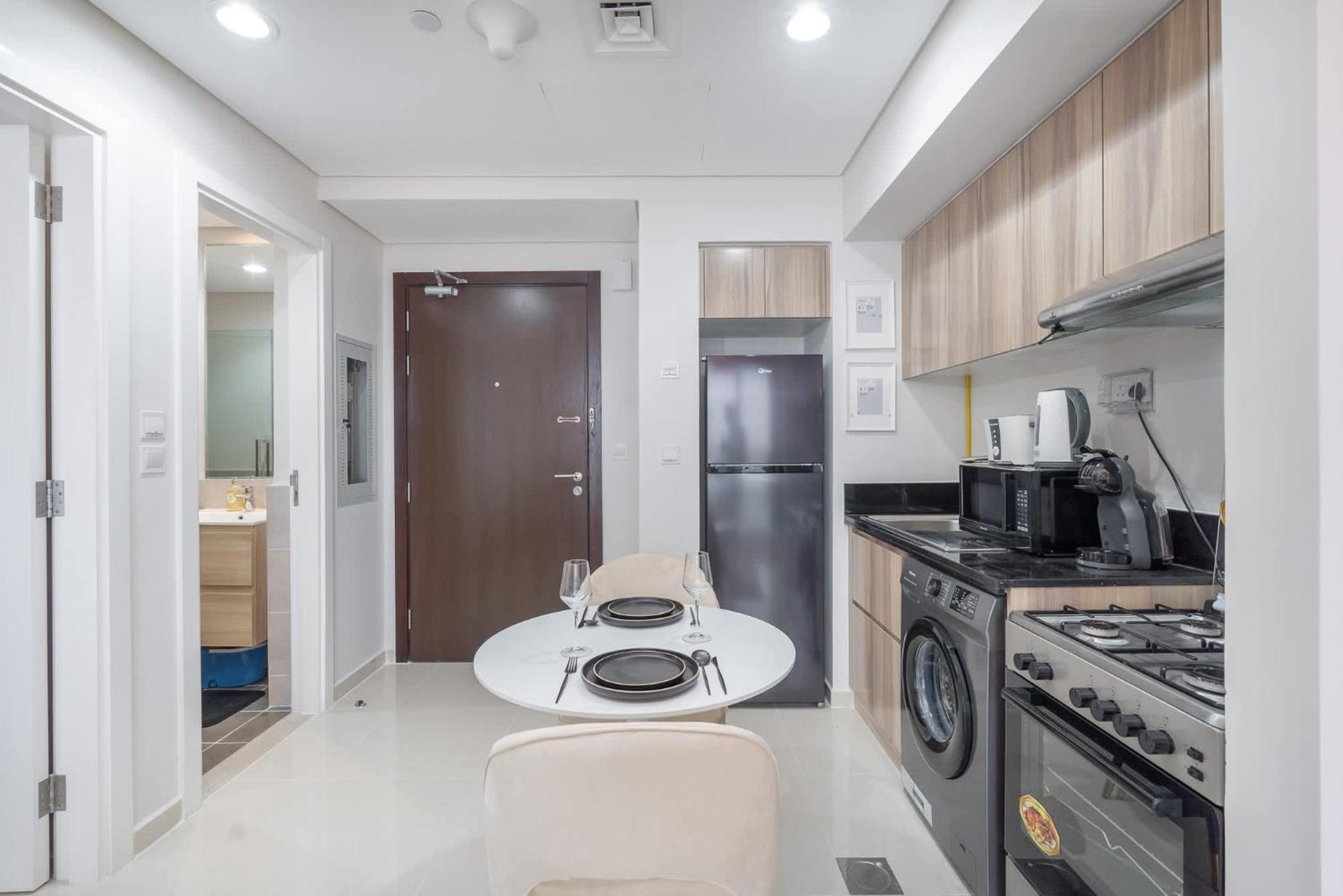 Dazzling 1 Bedroom In Golf With Stunning View Apartment *