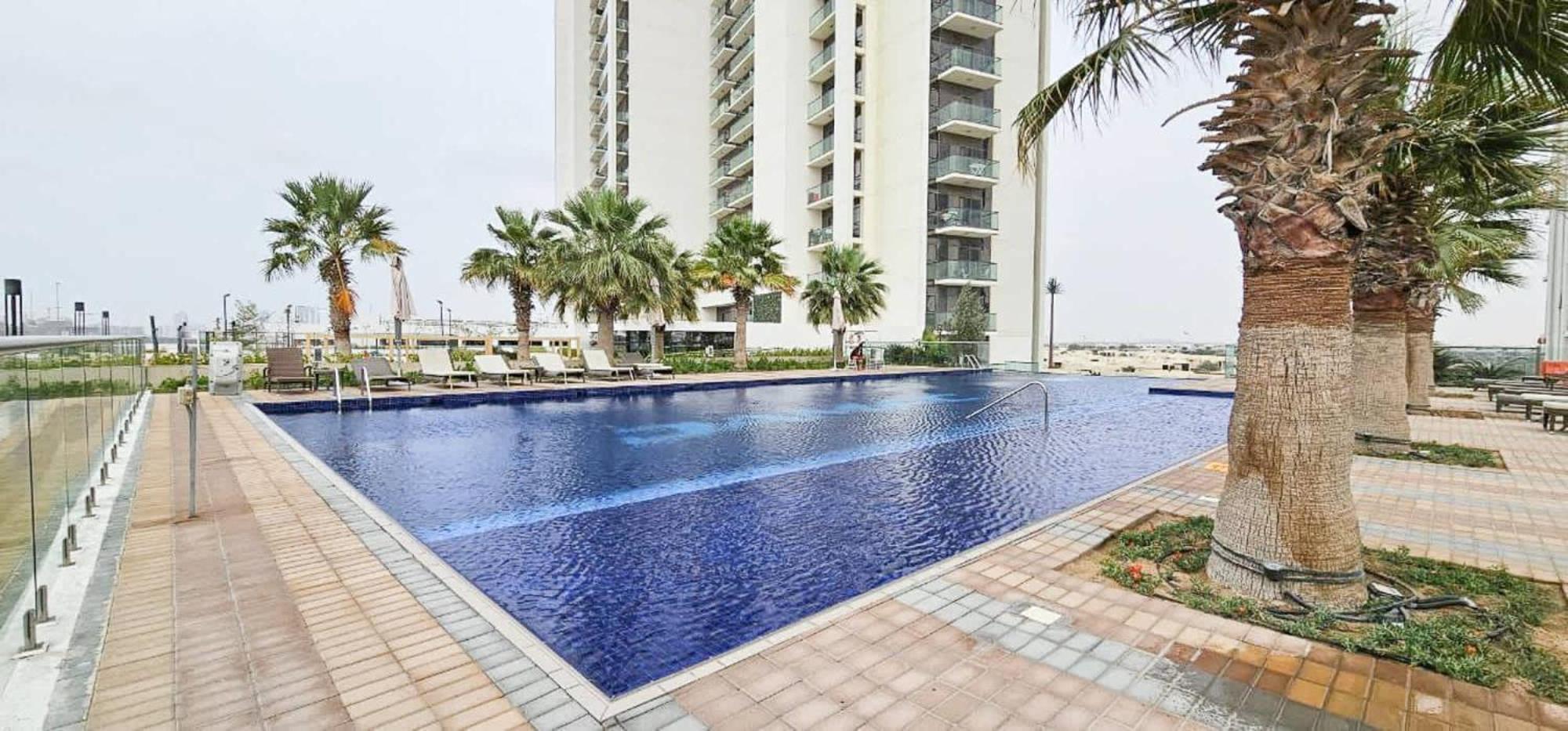 Dazzling 1 Bedroom In Golf With Stunning View Dubai