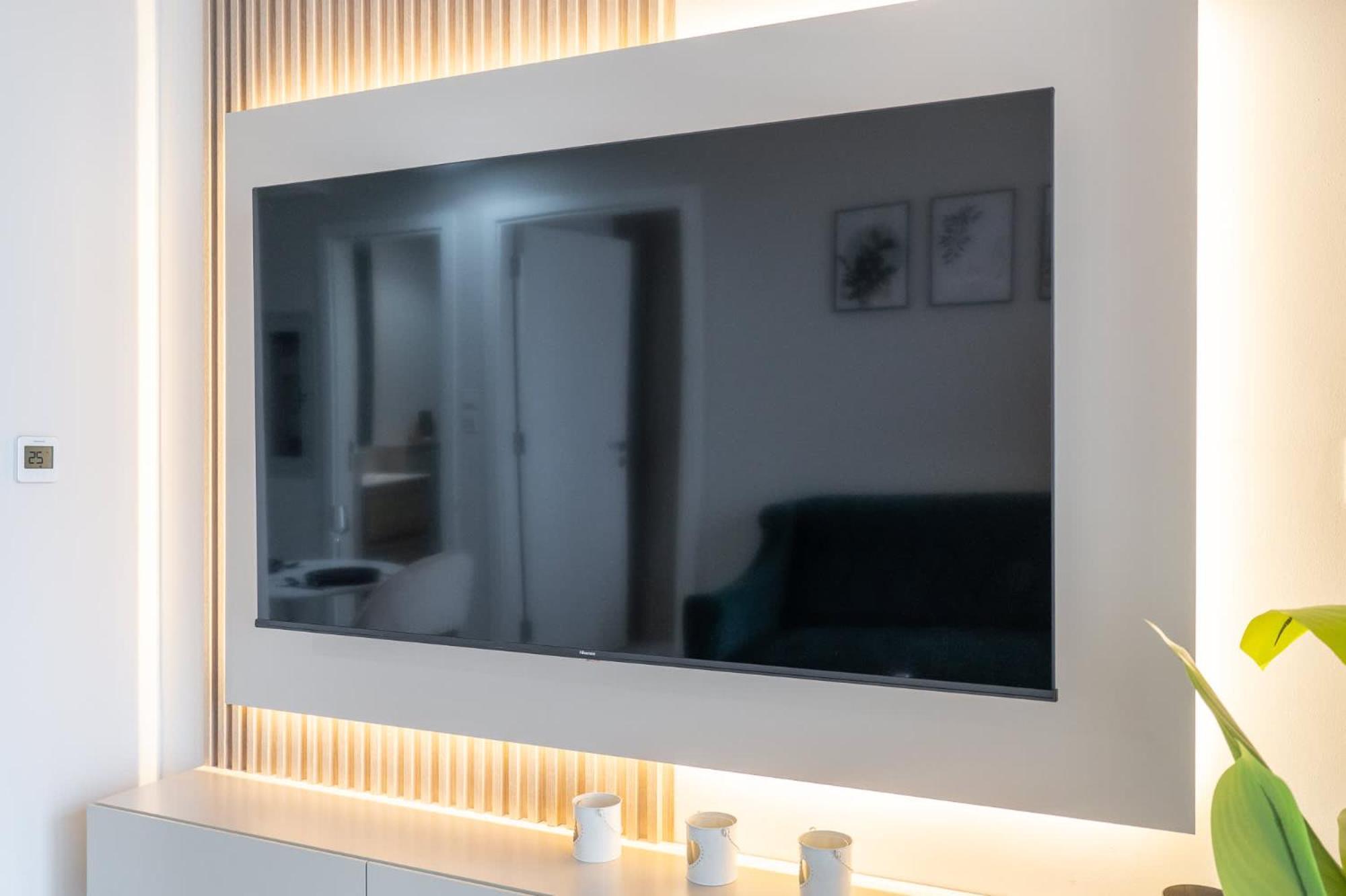 Dazzling 1 Bedroom In Golf With Stunning View * Dubai