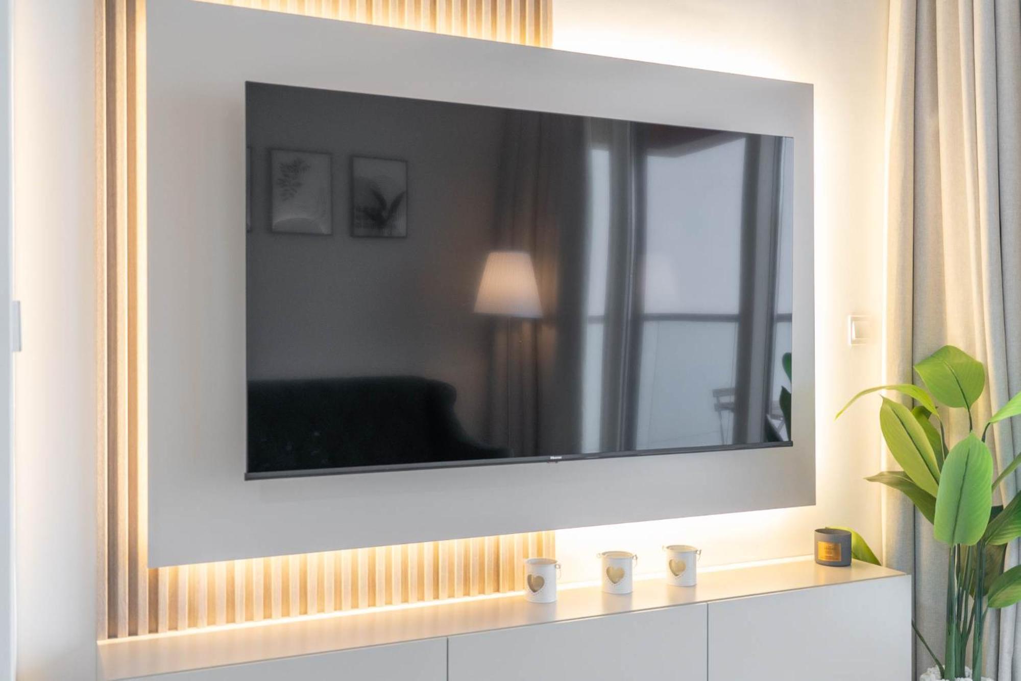 Apartment Dazzling 1 Bedroom In Golf With Stunning View