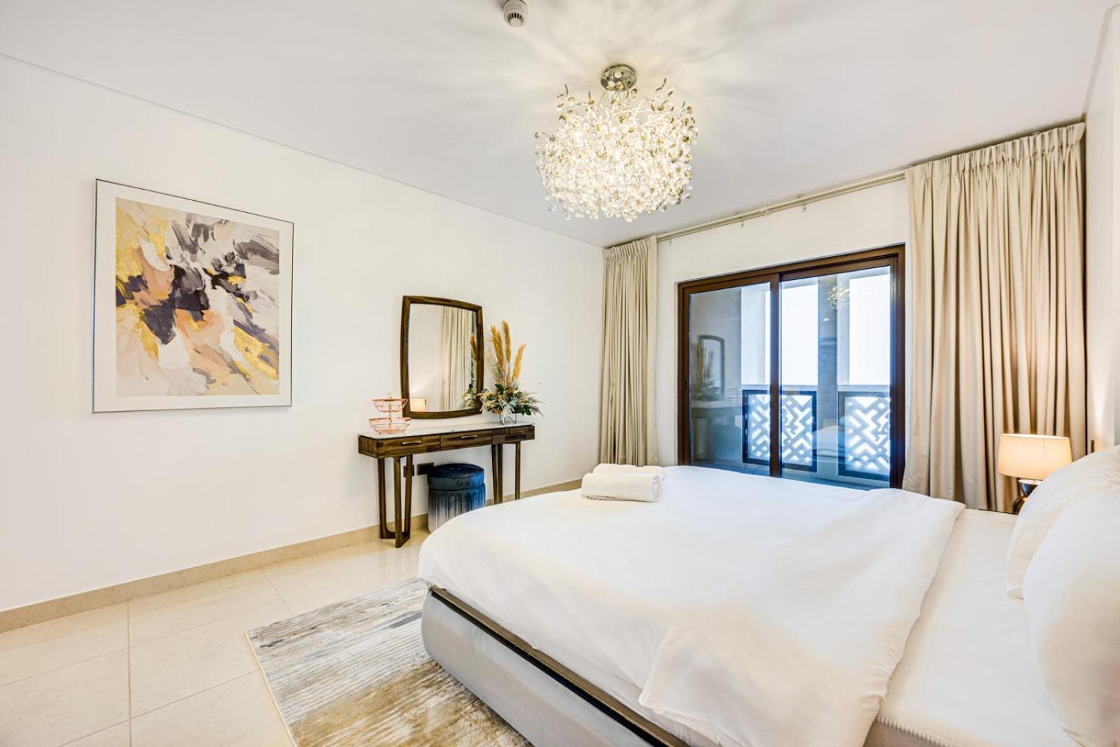 Stylish 2bdr In Balqis