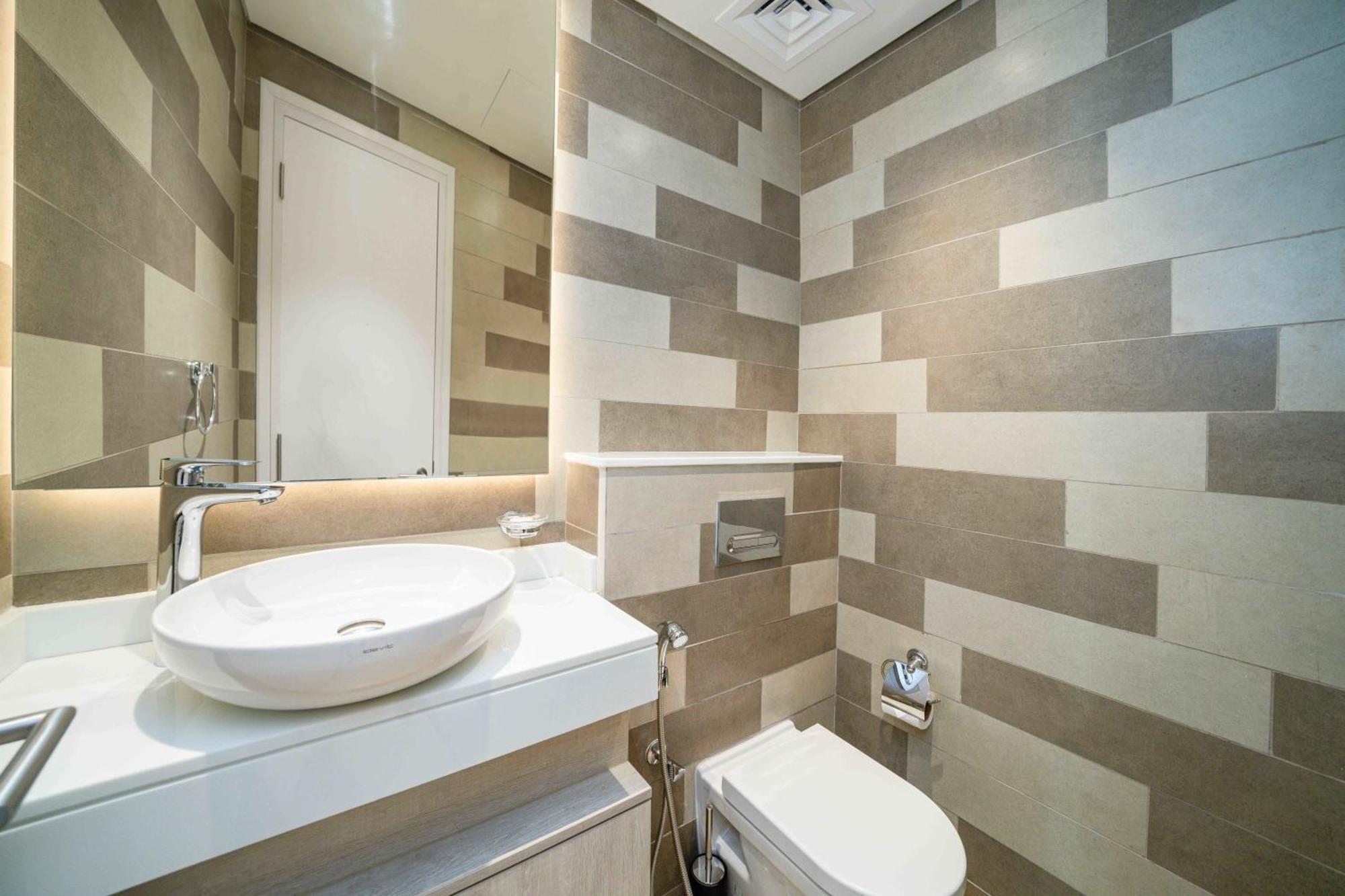 Elegant Palm 1 Bed With Rooftop Infinity Pool Apartment *
