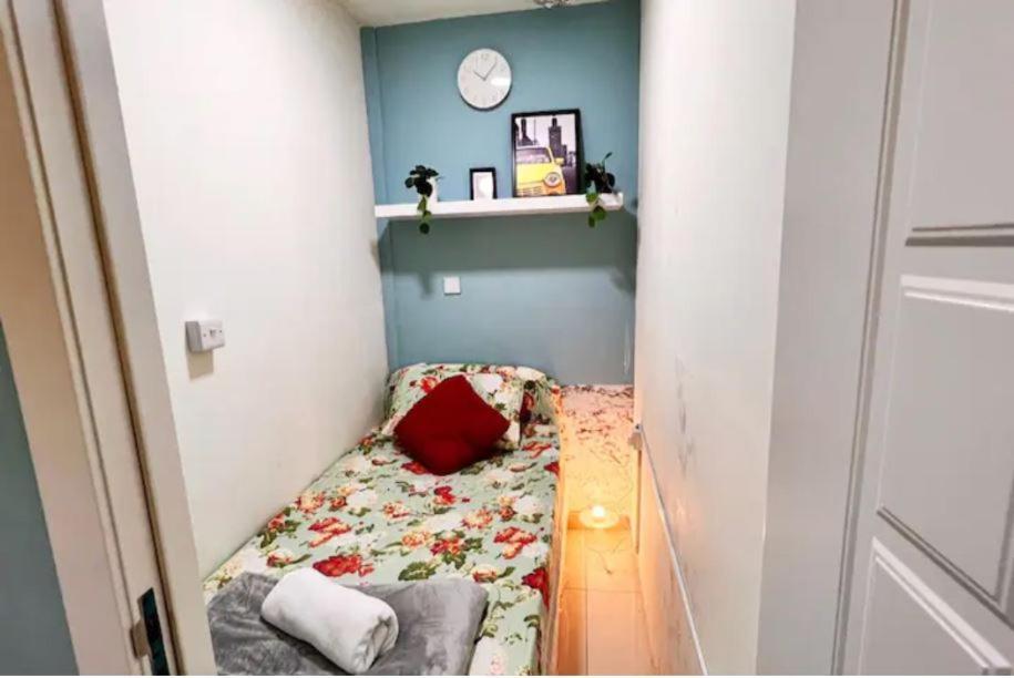 Small Private Partition In Al Barsha 1 Near Metro Homestay Dubai
