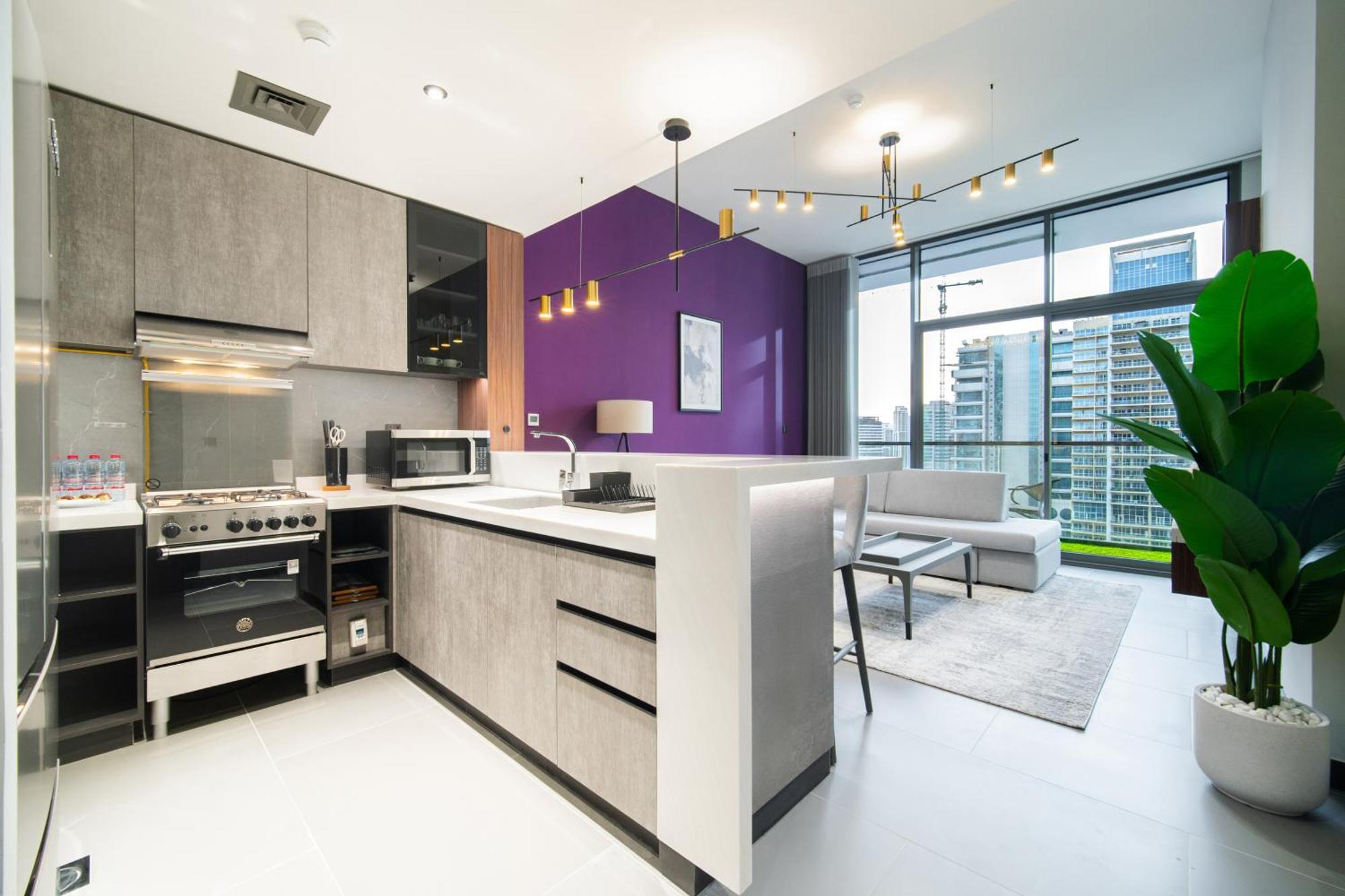 Apartment View 1br In Jlt - Walk To Metro & Free Baby Gear Dubai