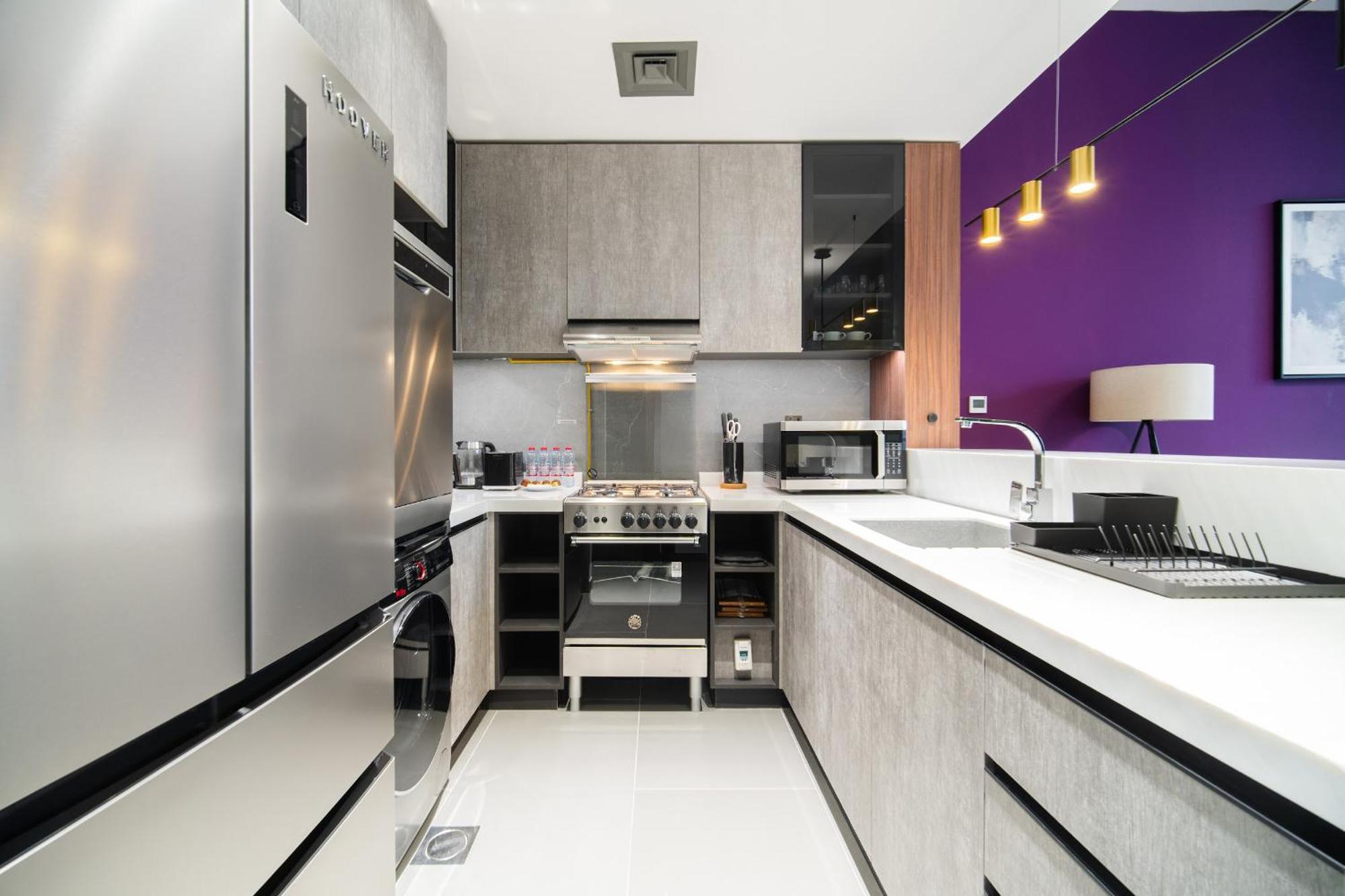 View 1br In Jlt - Walk To Metro & Free Baby Gear *