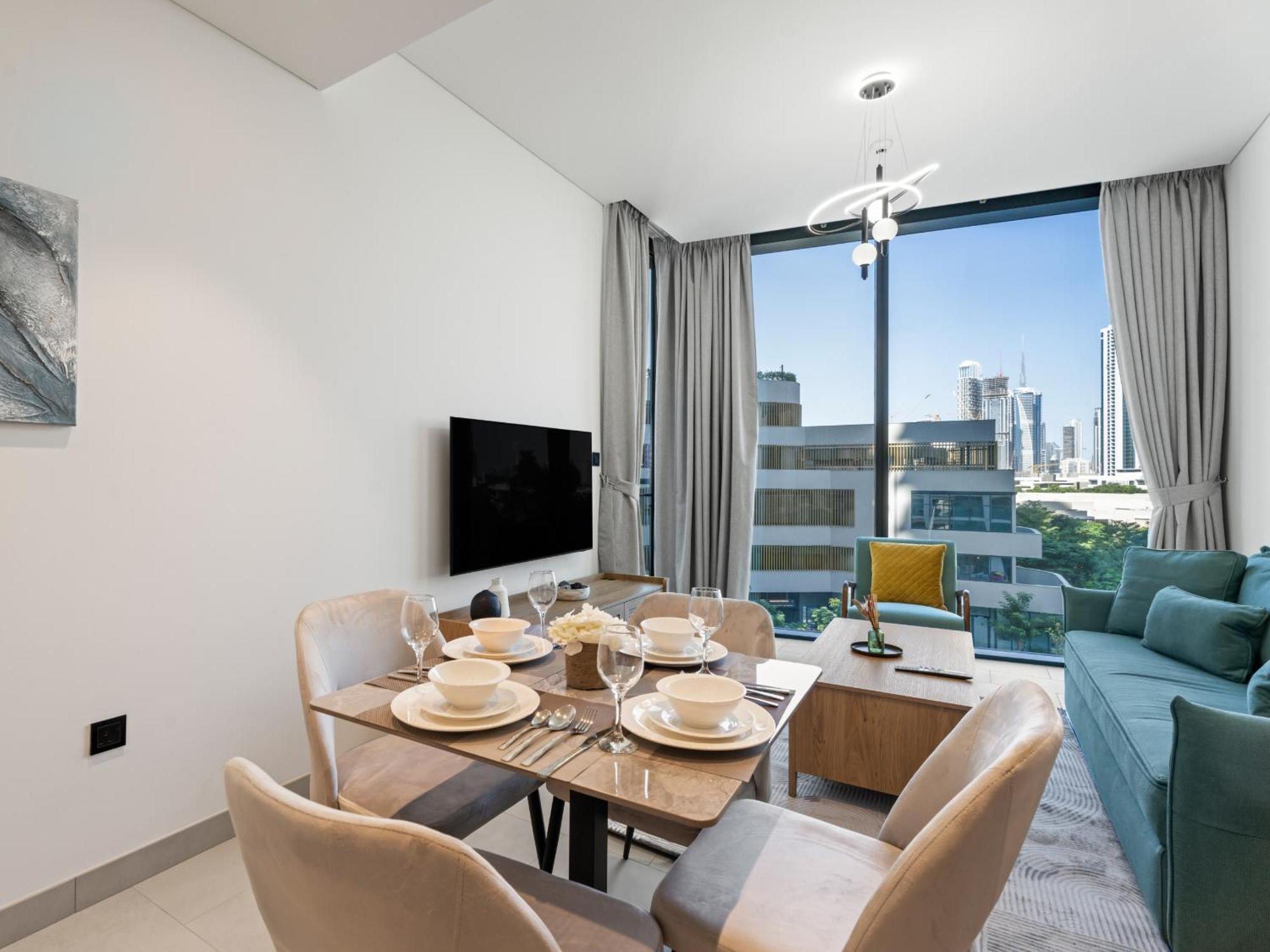 Apartment Luxury 1br Featuring Guest & Study Room-sobha Waves