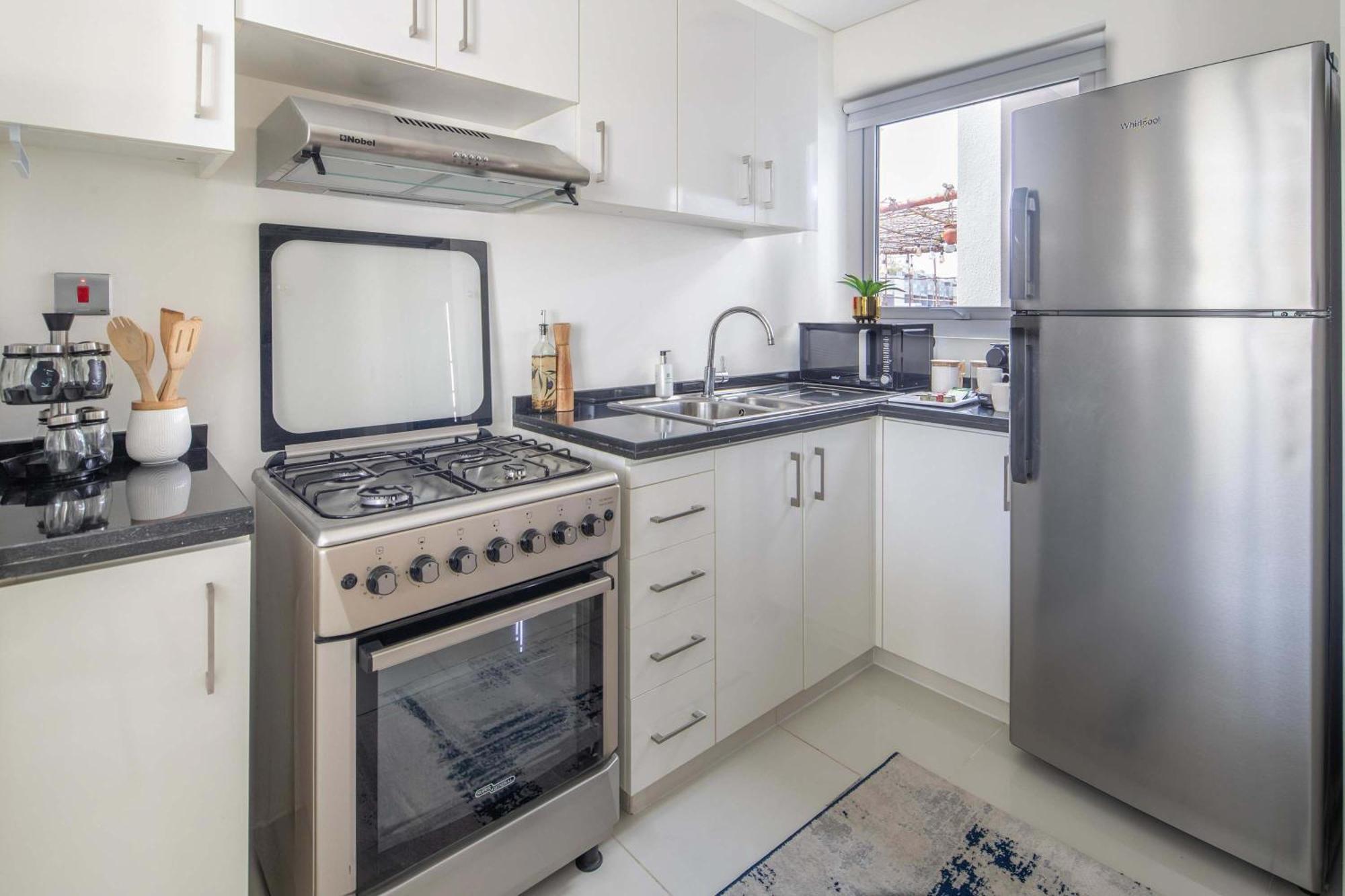 Frank Porter - Albizia Damac Hills 2 Villa *