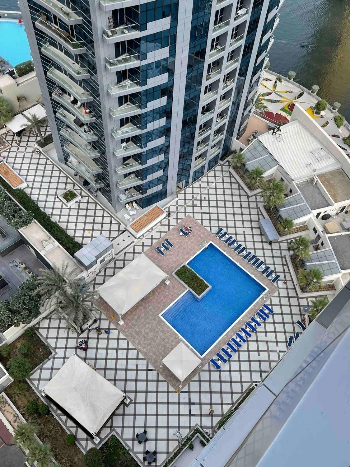 Modern One-bedroom In Heart Of Marina Apartment *