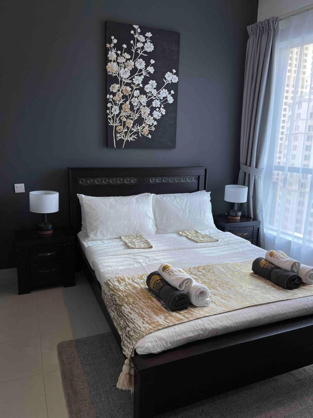 Modern One-bedroom In Heart Of Marina Apartment *