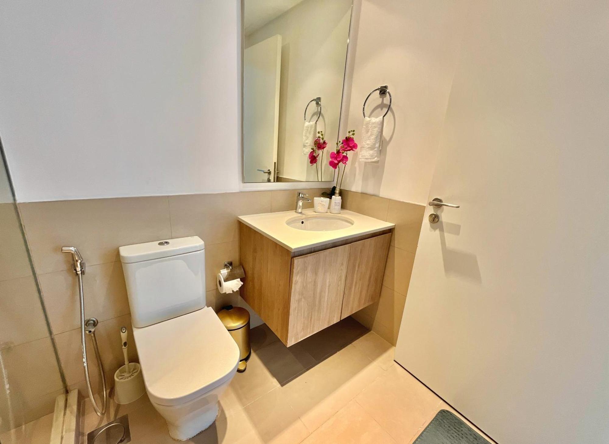 Apartment Stylish 1br In Prime Hills
