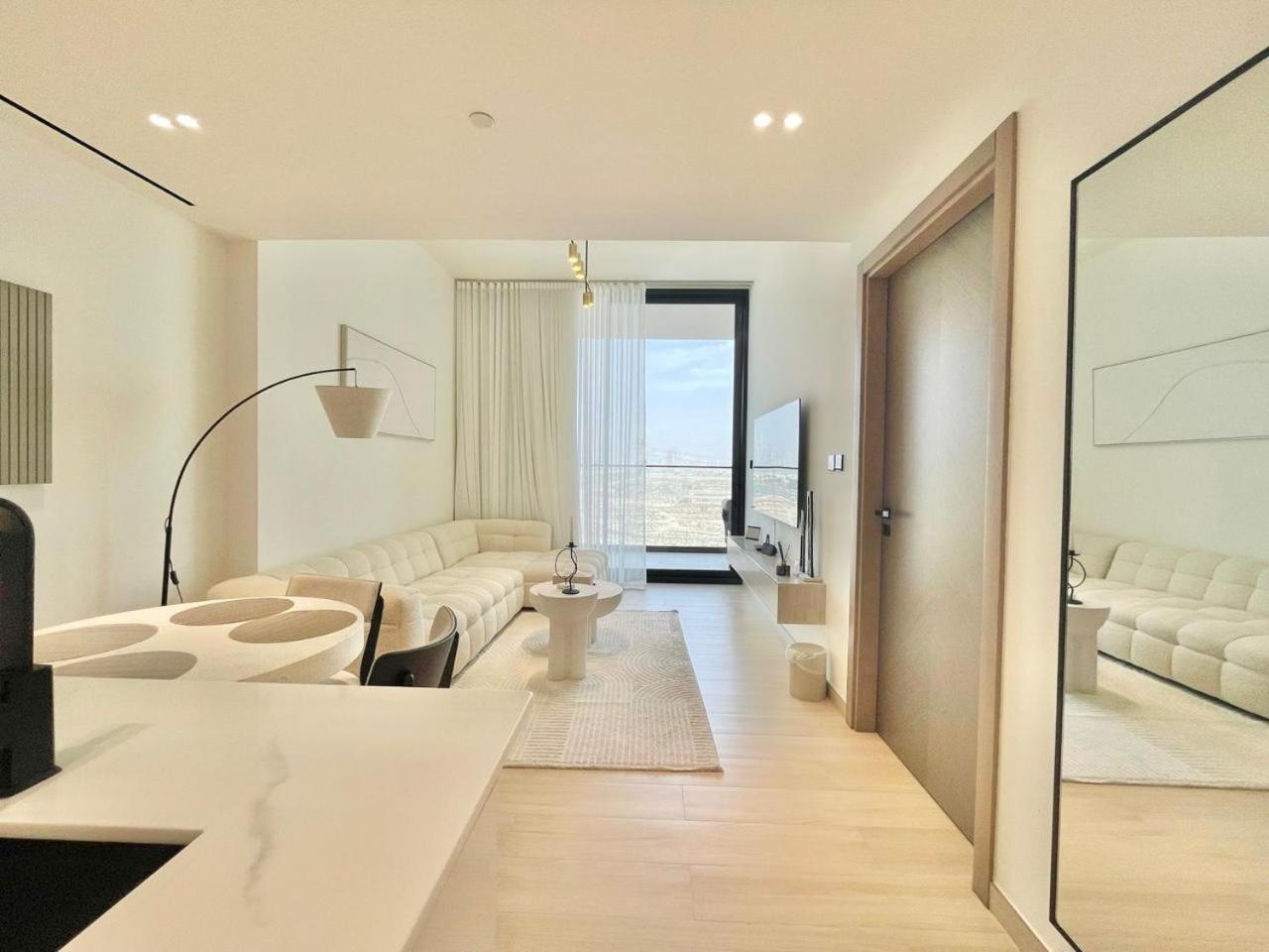 Calm, Modern & Stylish 1br In Jvc Apartment
