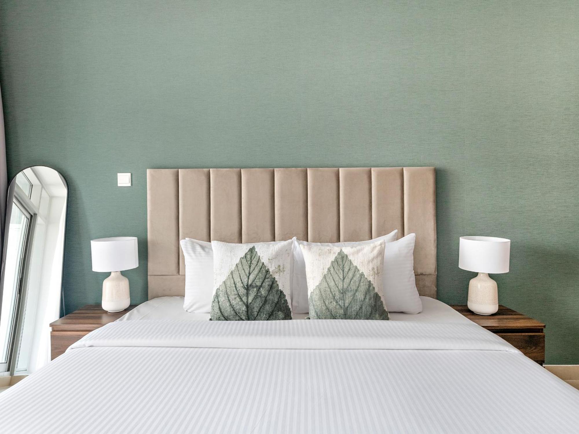 Cozy 1bdr Unit -burj Views, Downtown *