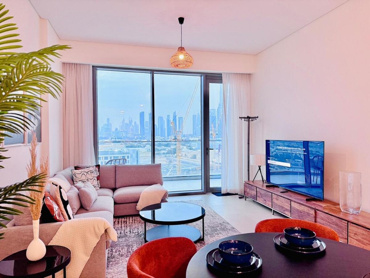 Canal Front - Luxury 2br In Al Wasl Apartment