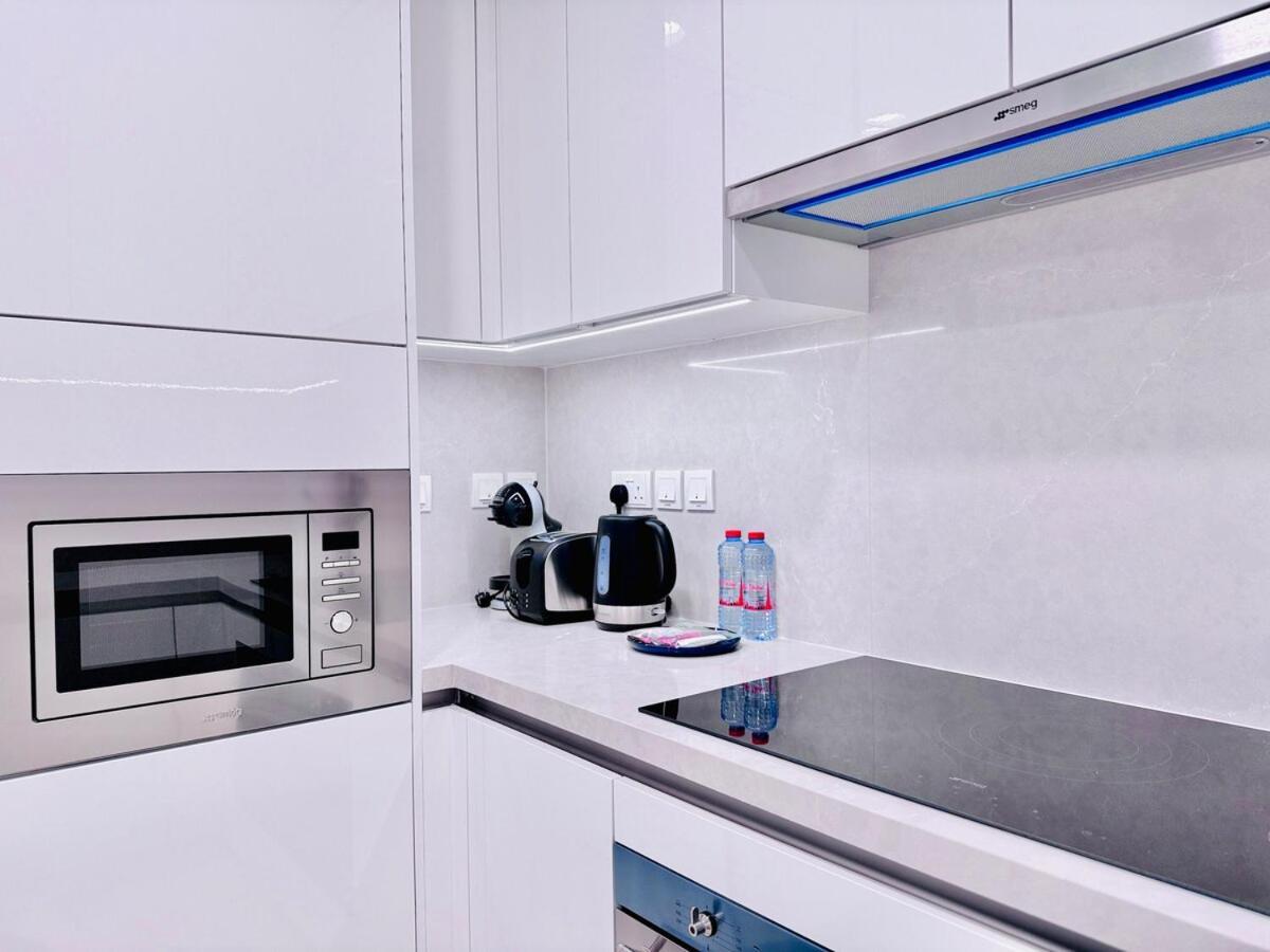 Apartment Canal Front - Luxury 2br In Al Wasl *