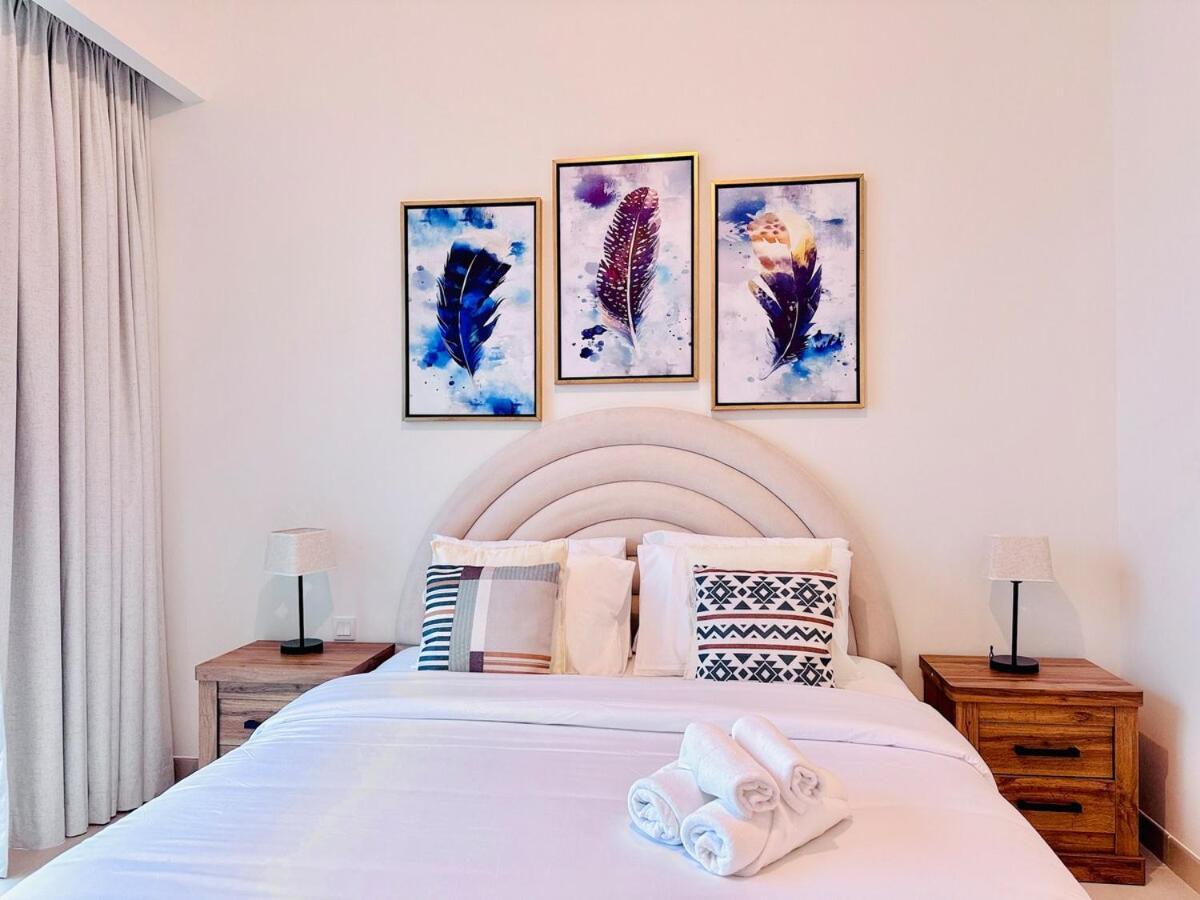 Canal Front - Luxury 2br In Al Wasl Apartment