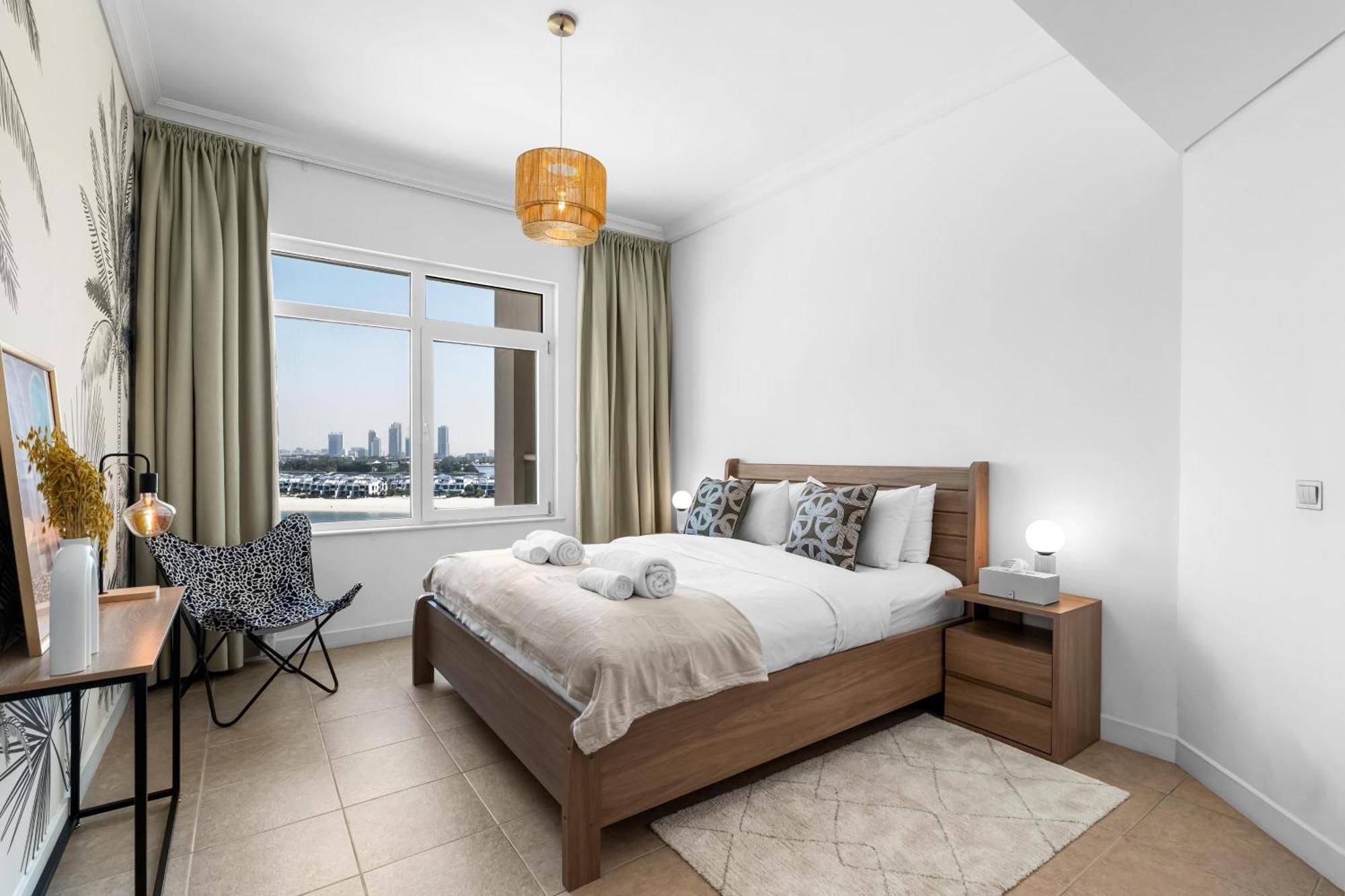 Apartment Private 2 Bedroom With Panoramic Sea View And Pool Palm Jumeirah