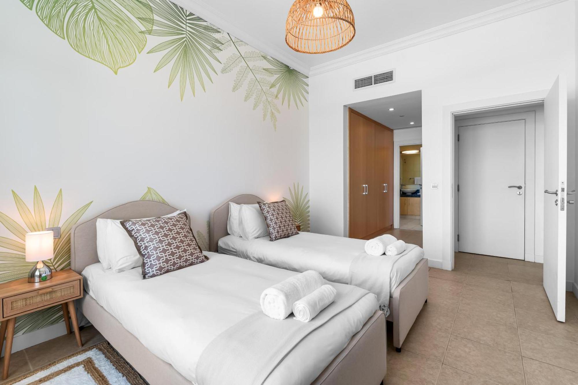 Apartment Private 2 Bedroom With Panoramic Sea View And Pool Palm Jumeirah