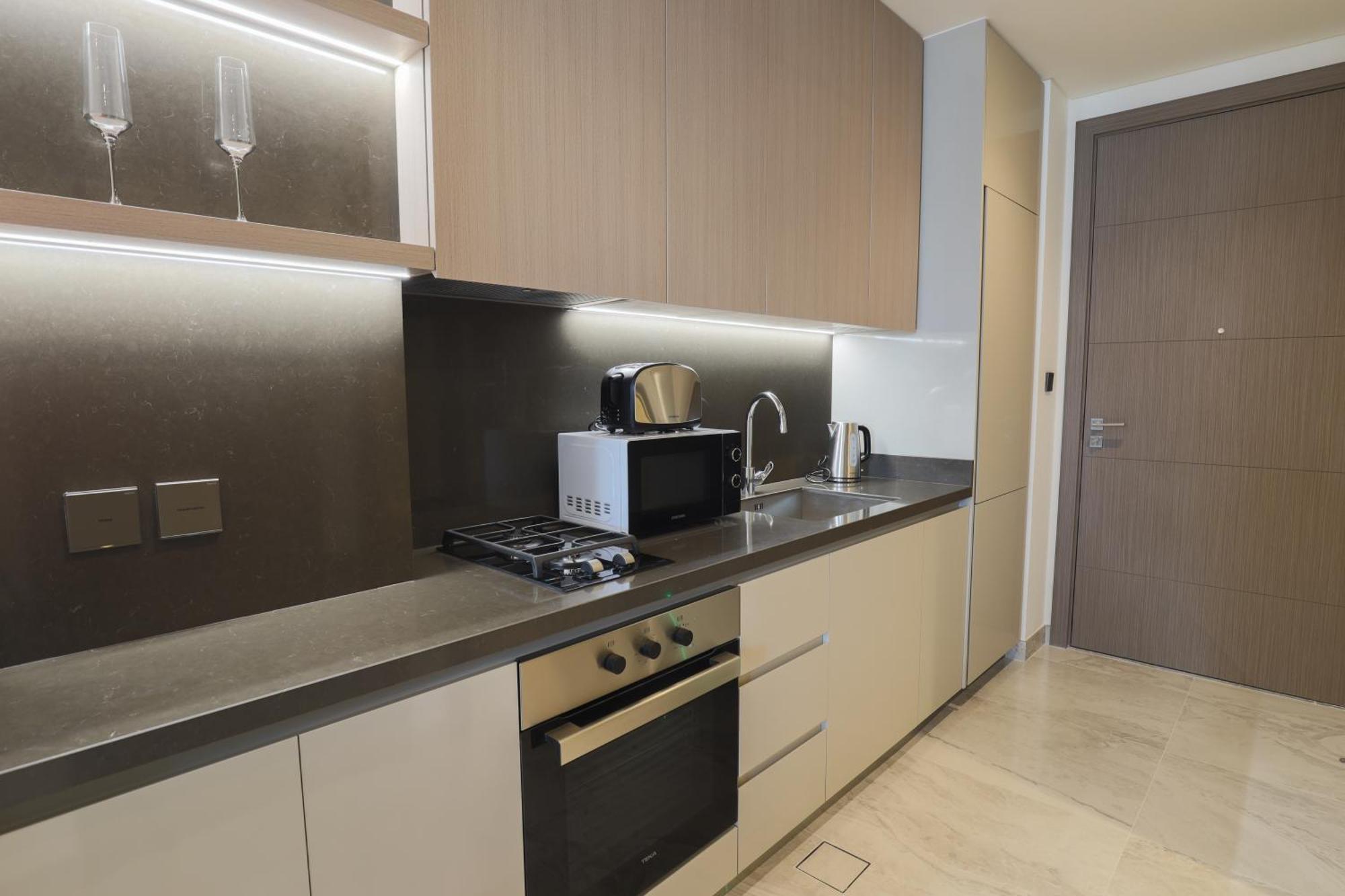 Apartment Stunning In Peninsula Five *