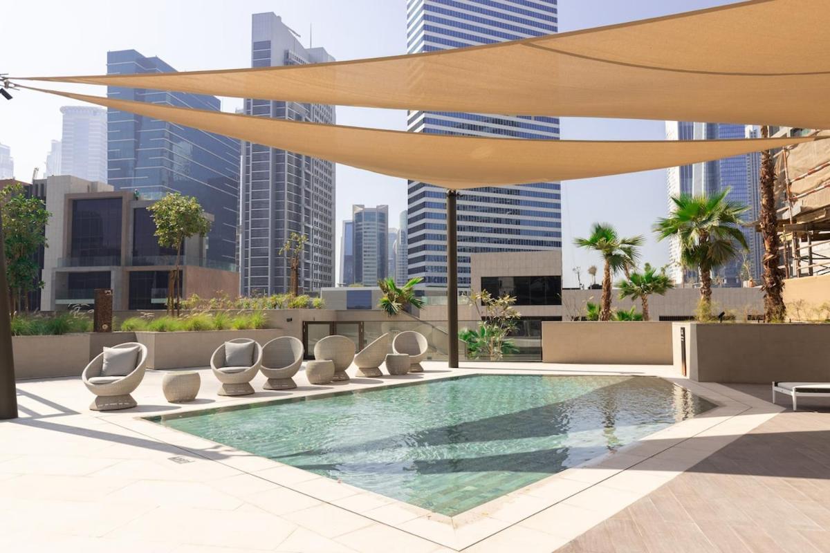 Apartment Stunning In Peninsula Five Dubai