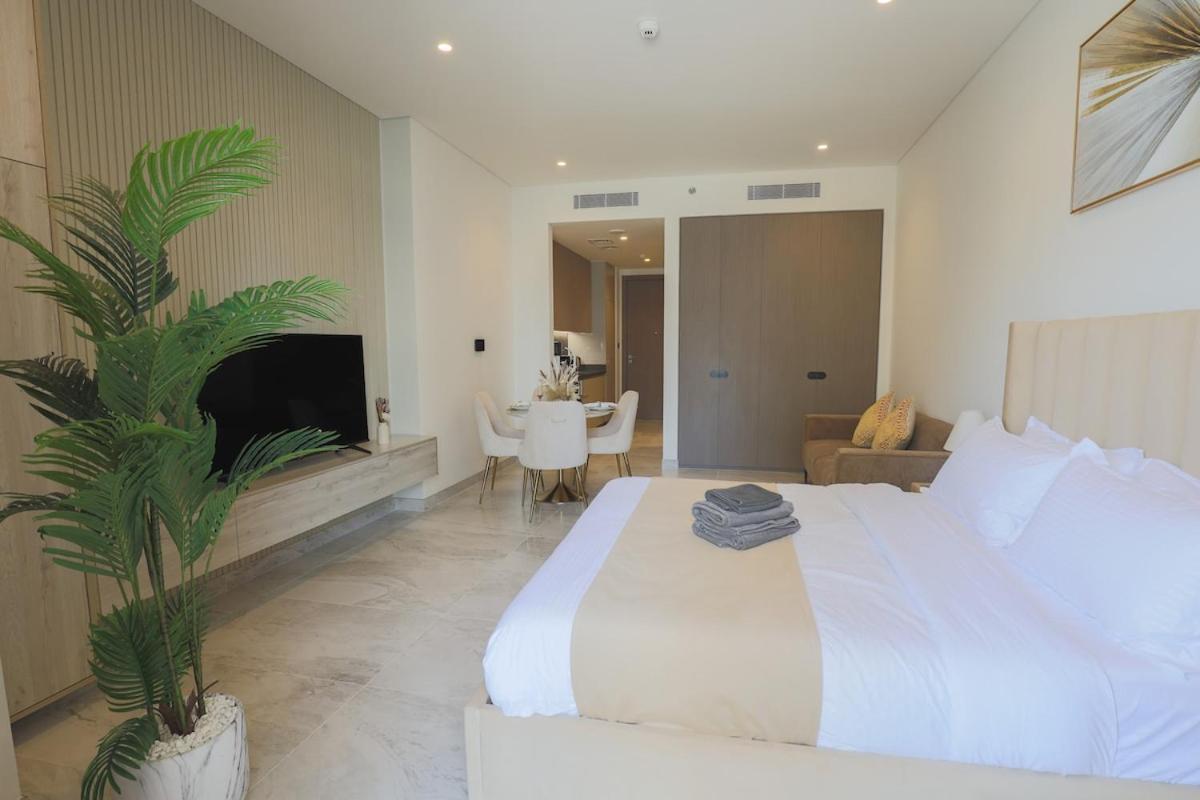 Stunning In Peninsula Five Apartment Dubai