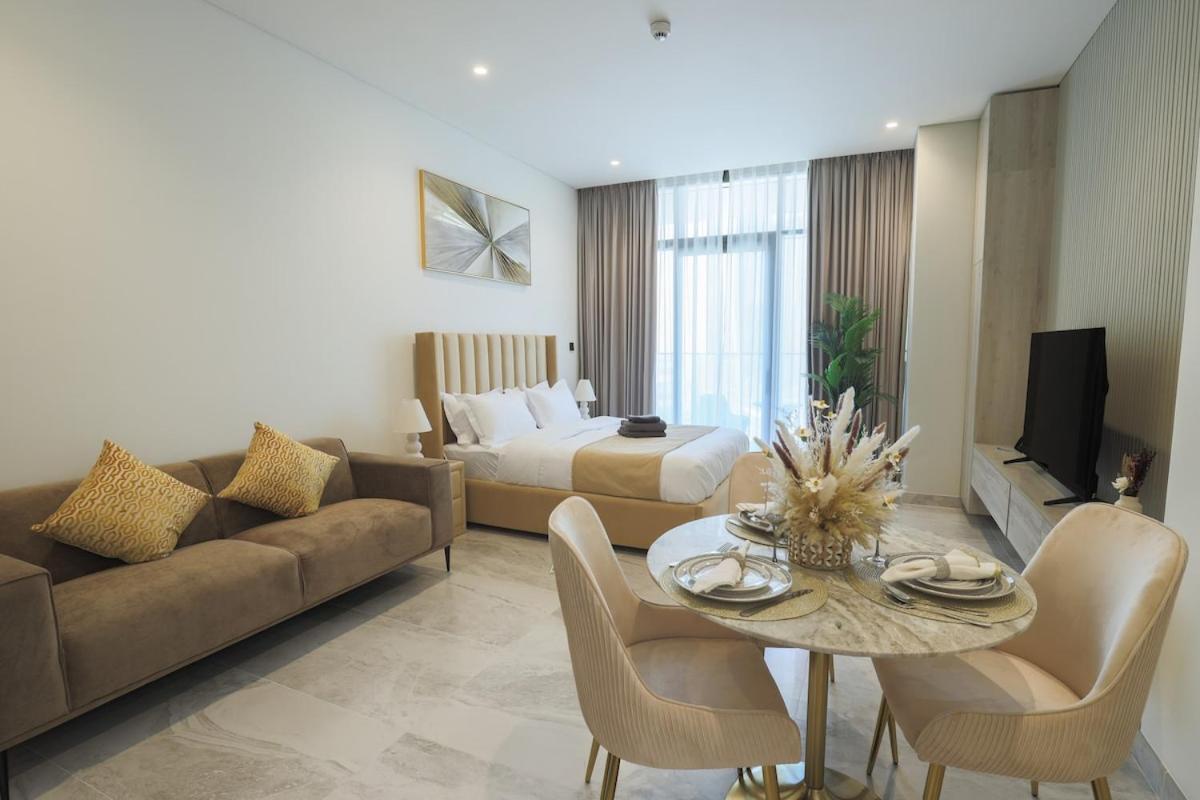 Stunning In Peninsula Five Apartment Dubai