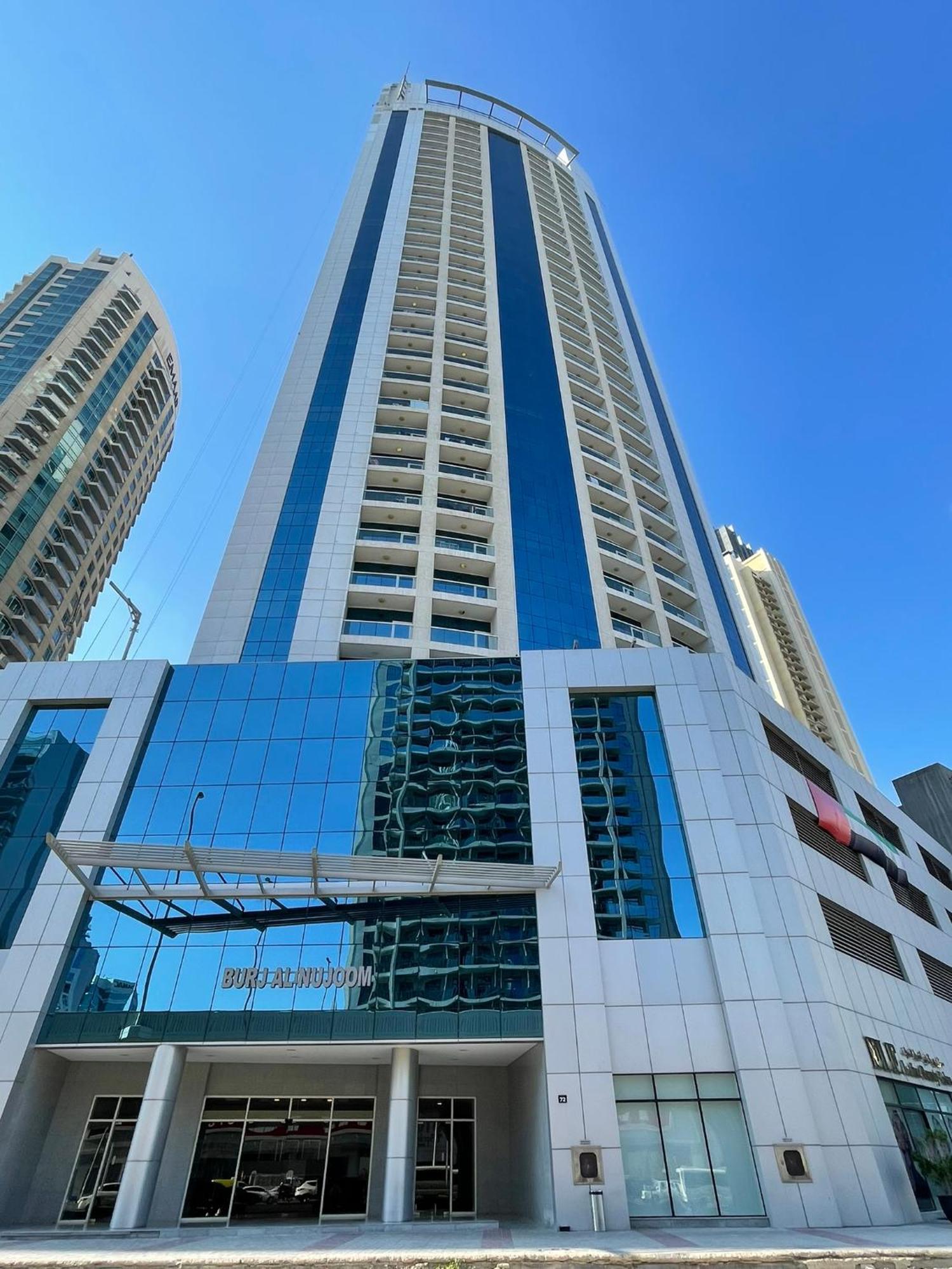 Close To Burj Khalifa And Downtown Dubai