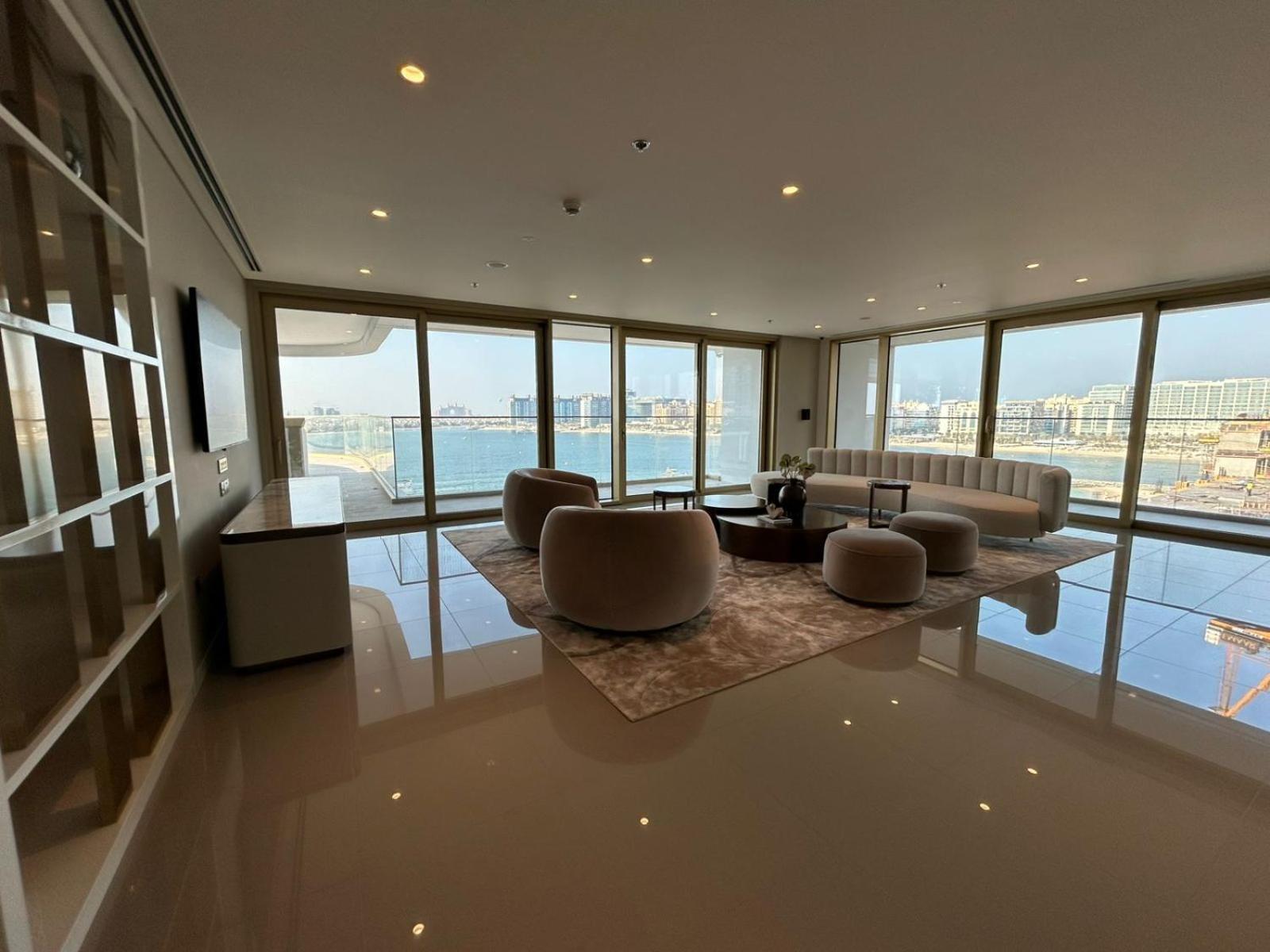 Sea-facing 1br At Beachfront 50 Off Eid Promo Dubai