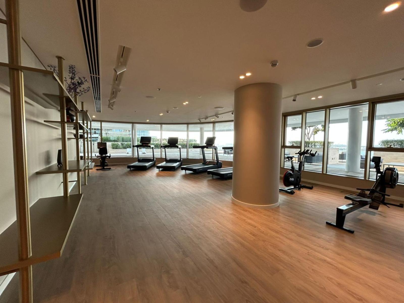 Sea-facing 1br At Beachfront 50 Off Eid Promo Apartment *