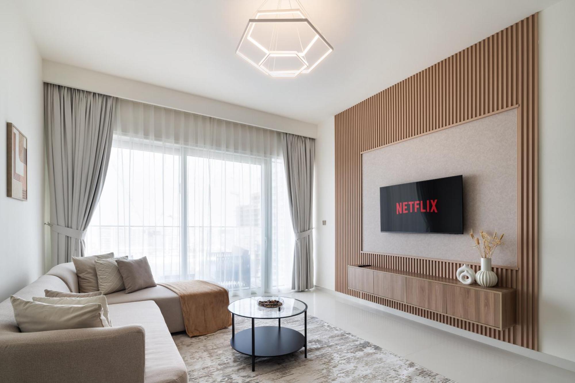 Sea-facing 1br At Beachfront 50 Off Eid Promo Apartment Dubai
