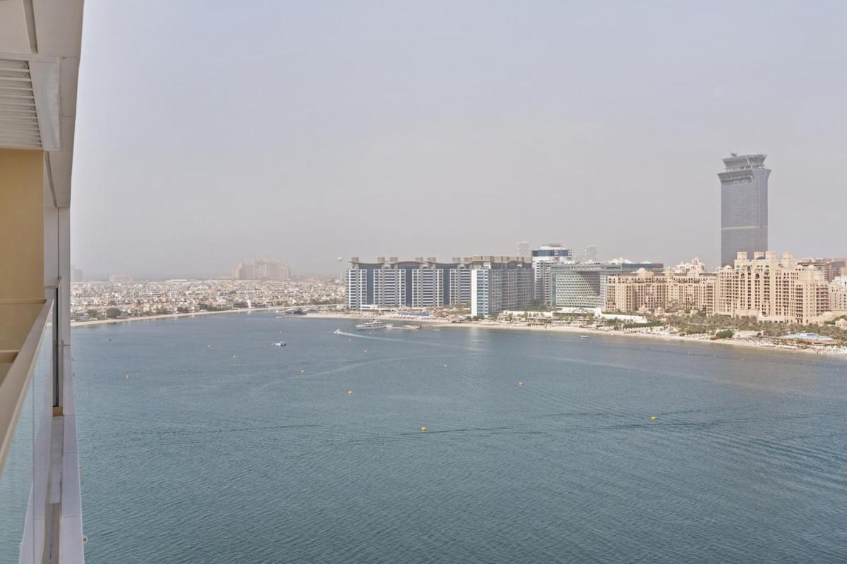 Sea-facing 1br At Beachfront 50 Off Eid Promo Apartment