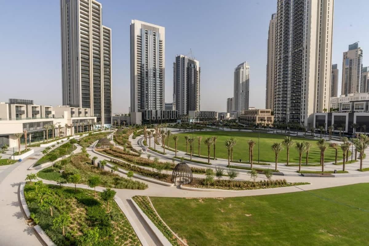 Guest Favourite! Beautiful 1 Bedroom * Dubai