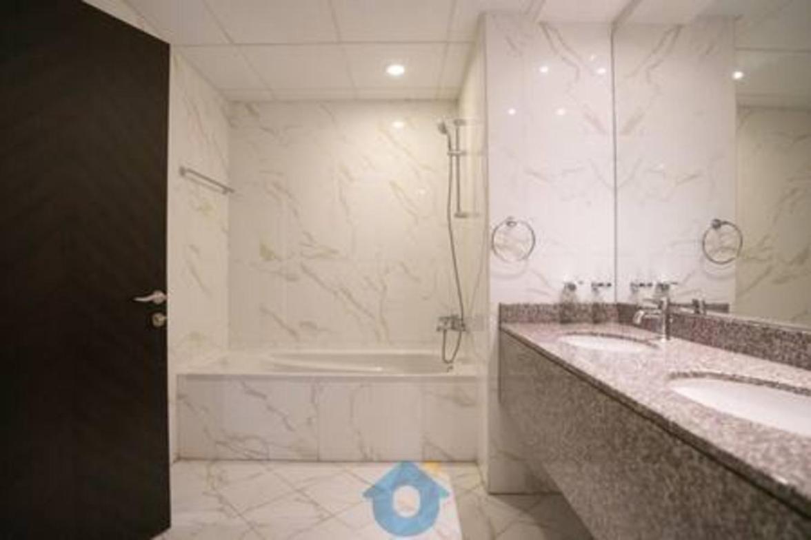 G17sa Glamorous 3-br Duplex In Palm Jumeirah Dubai