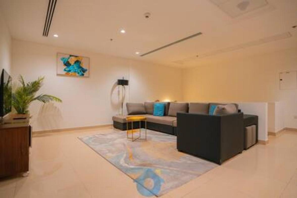 Apartment G17sa Glamorous 3-br Duplex In Palm Jumeirah *