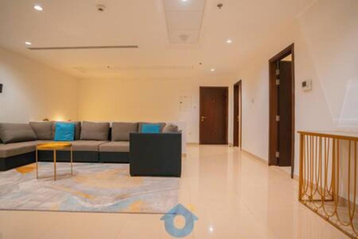 G17sa Glamorous 3-br Duplex In Palm Jumeirah *