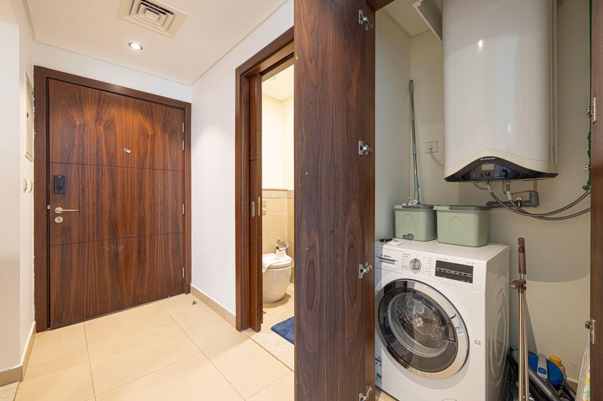 Apartment Luxurious 1br With Amazing Burj Khalifa View!
