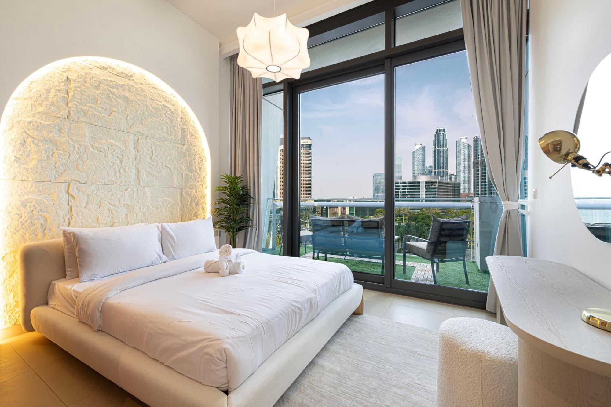Luxurious 1br With Amazing Burj Khalifa View! *