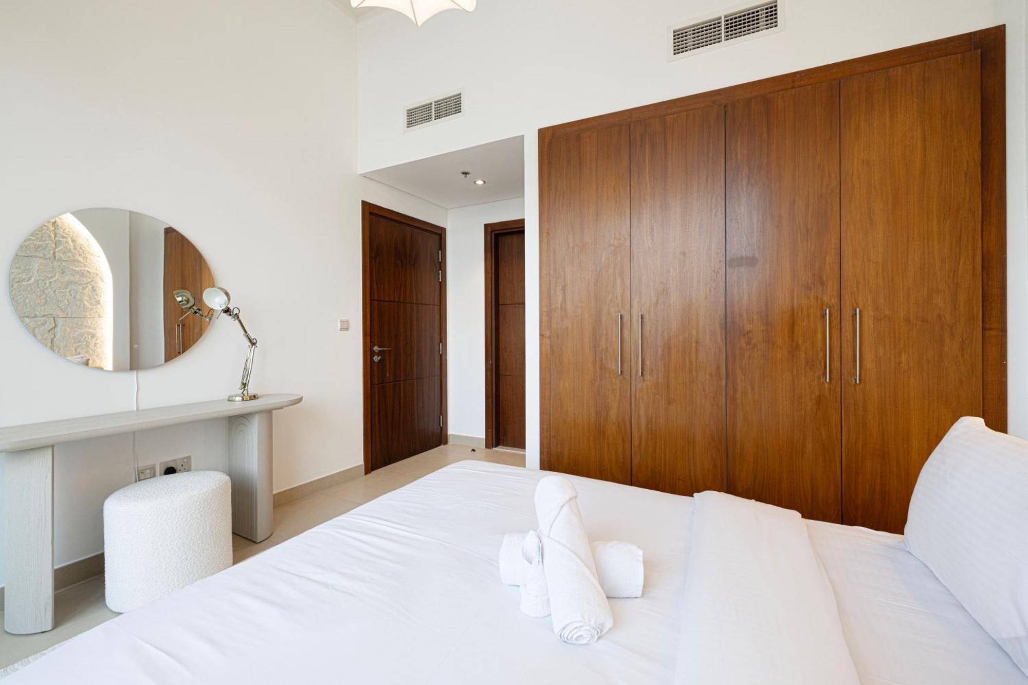 Apartment Luxurious 1br With Amazing Burj Khalifa View! *